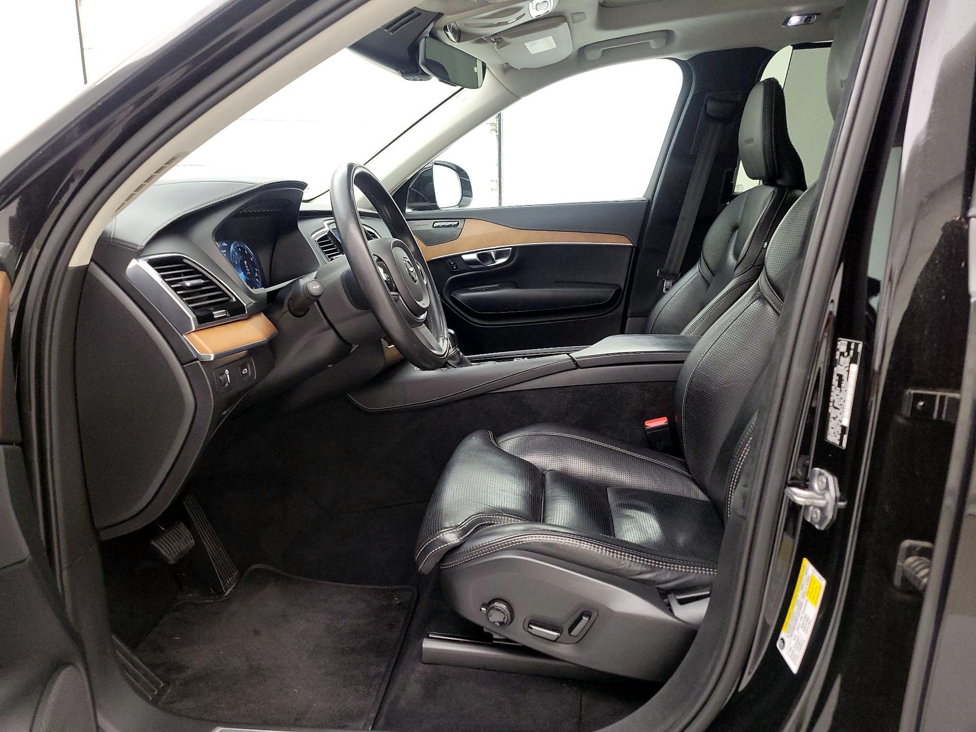 Thumbnail: 2019 Volvo XC90 - 11