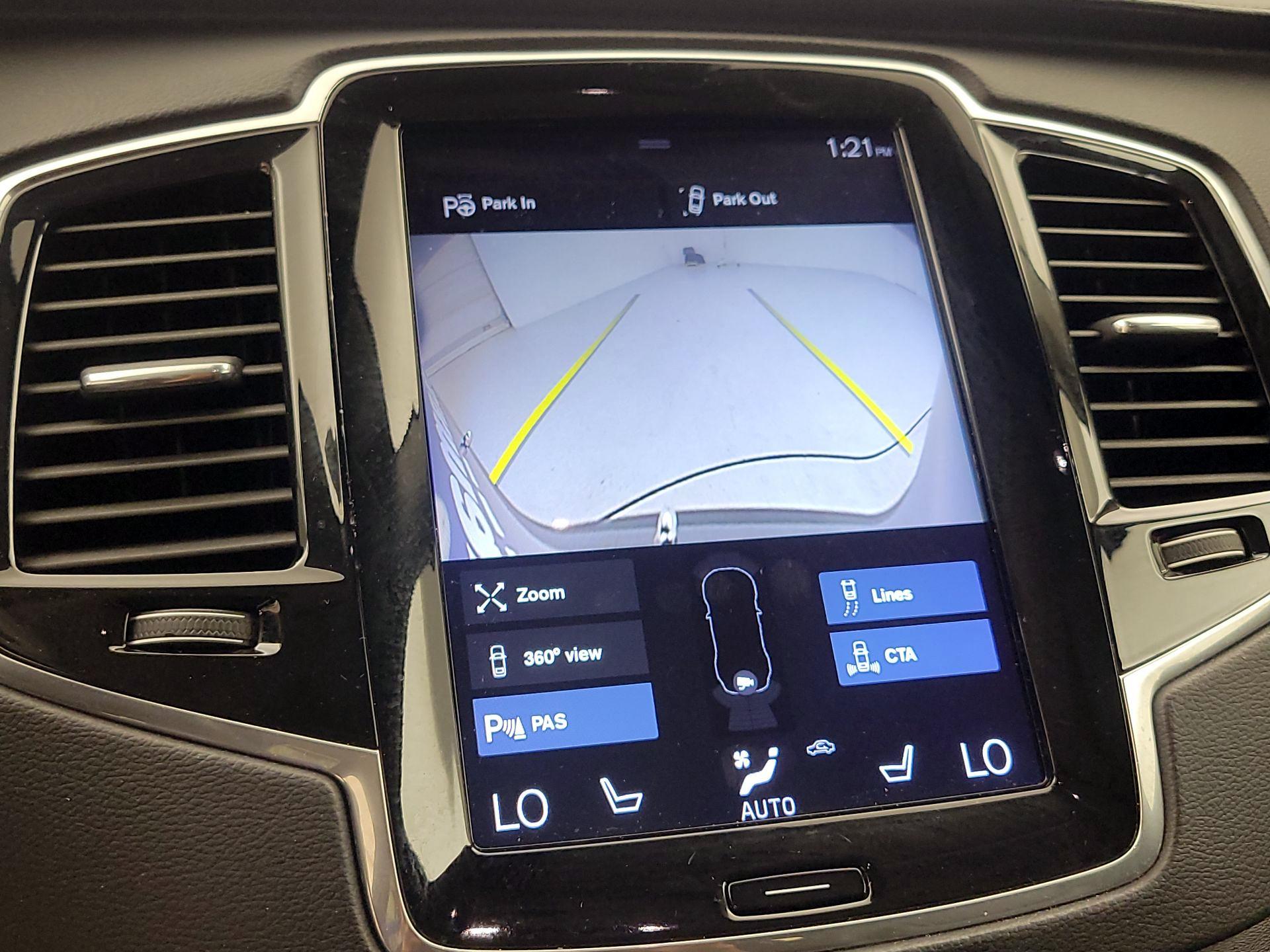 Thumbnail: 2019 Volvo XC90 - 14