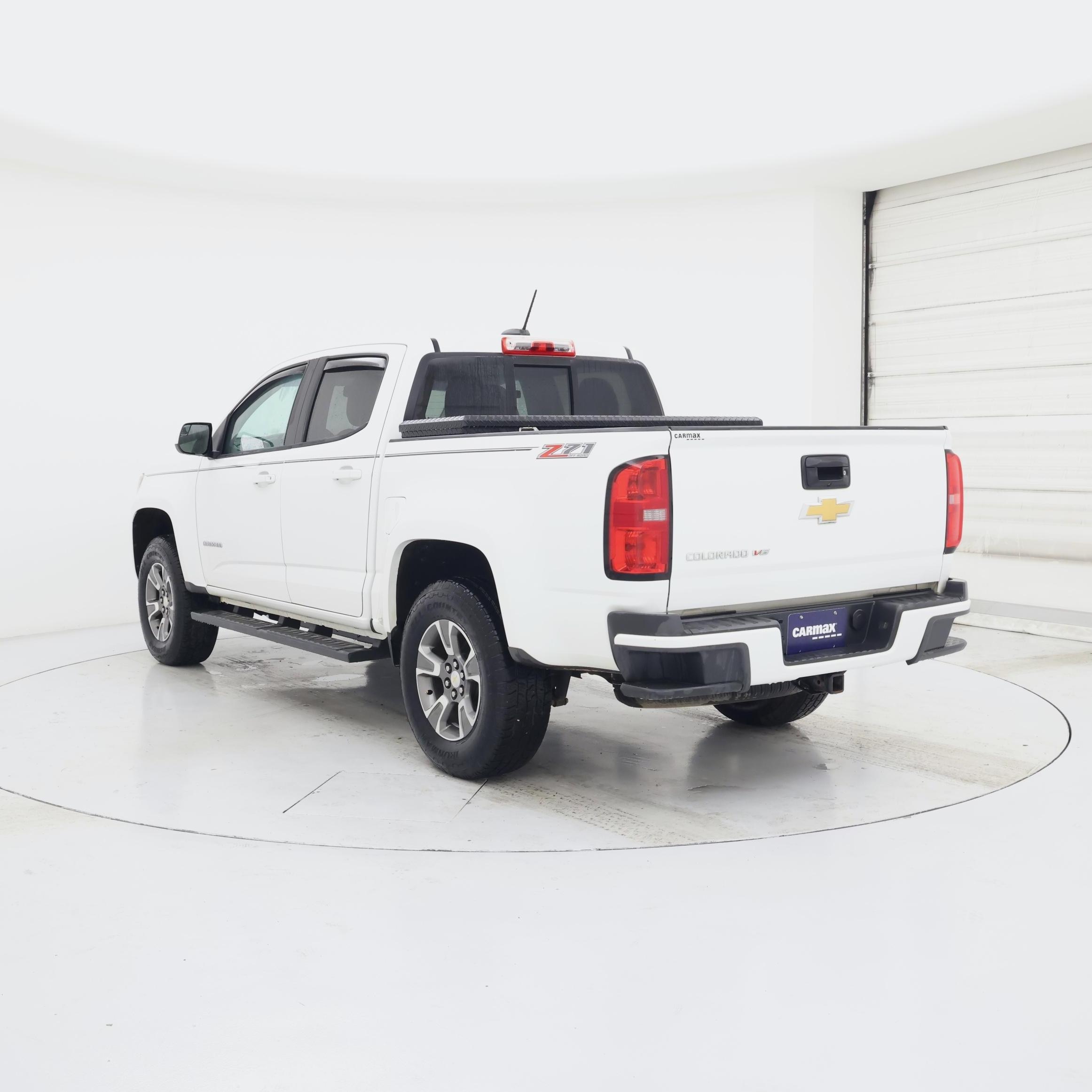 Thumbnail: 2017 Chevrolet Colorado - 2