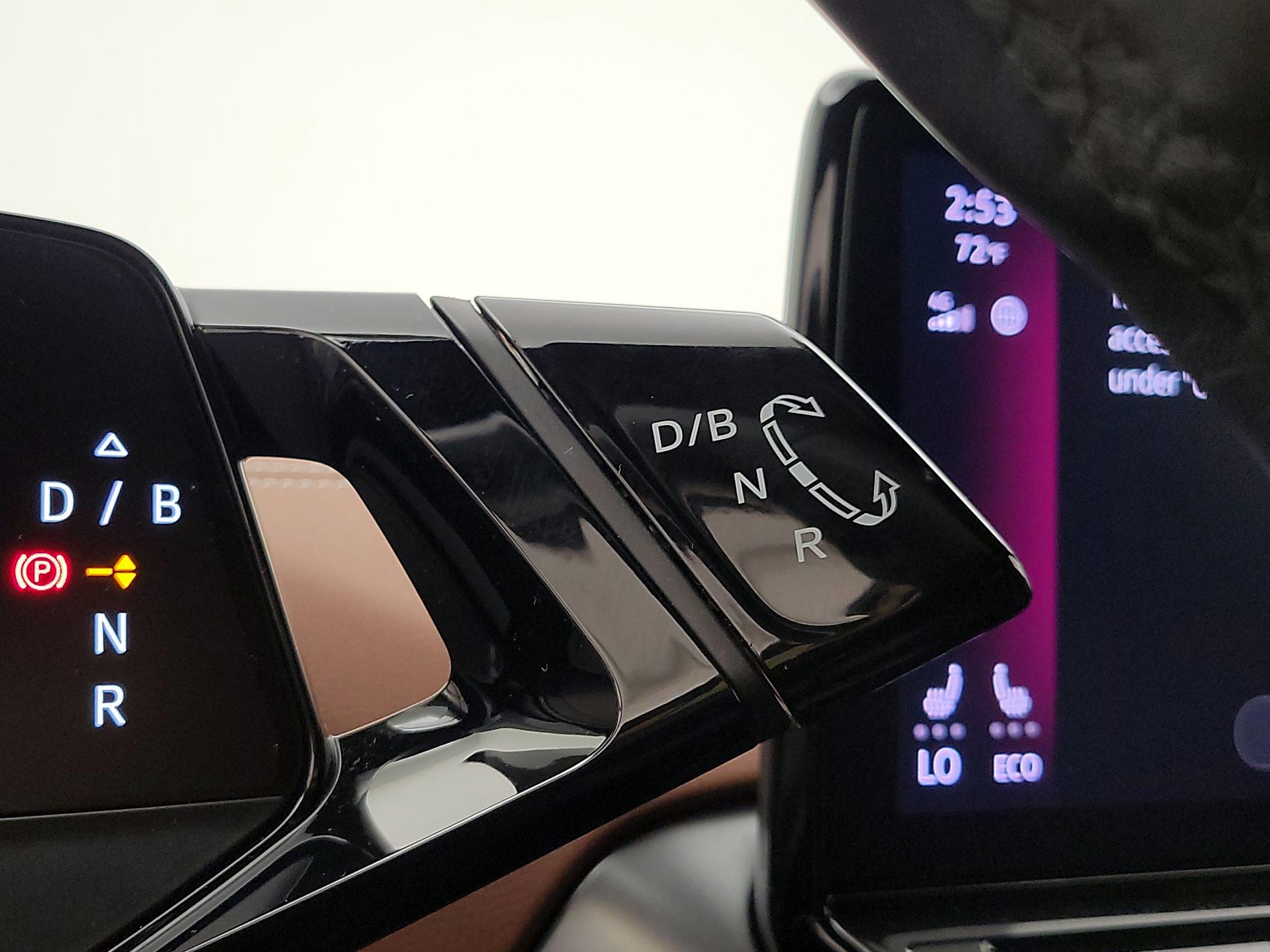 Thumbnail: 2021 Volkswagen ID.4 - 17