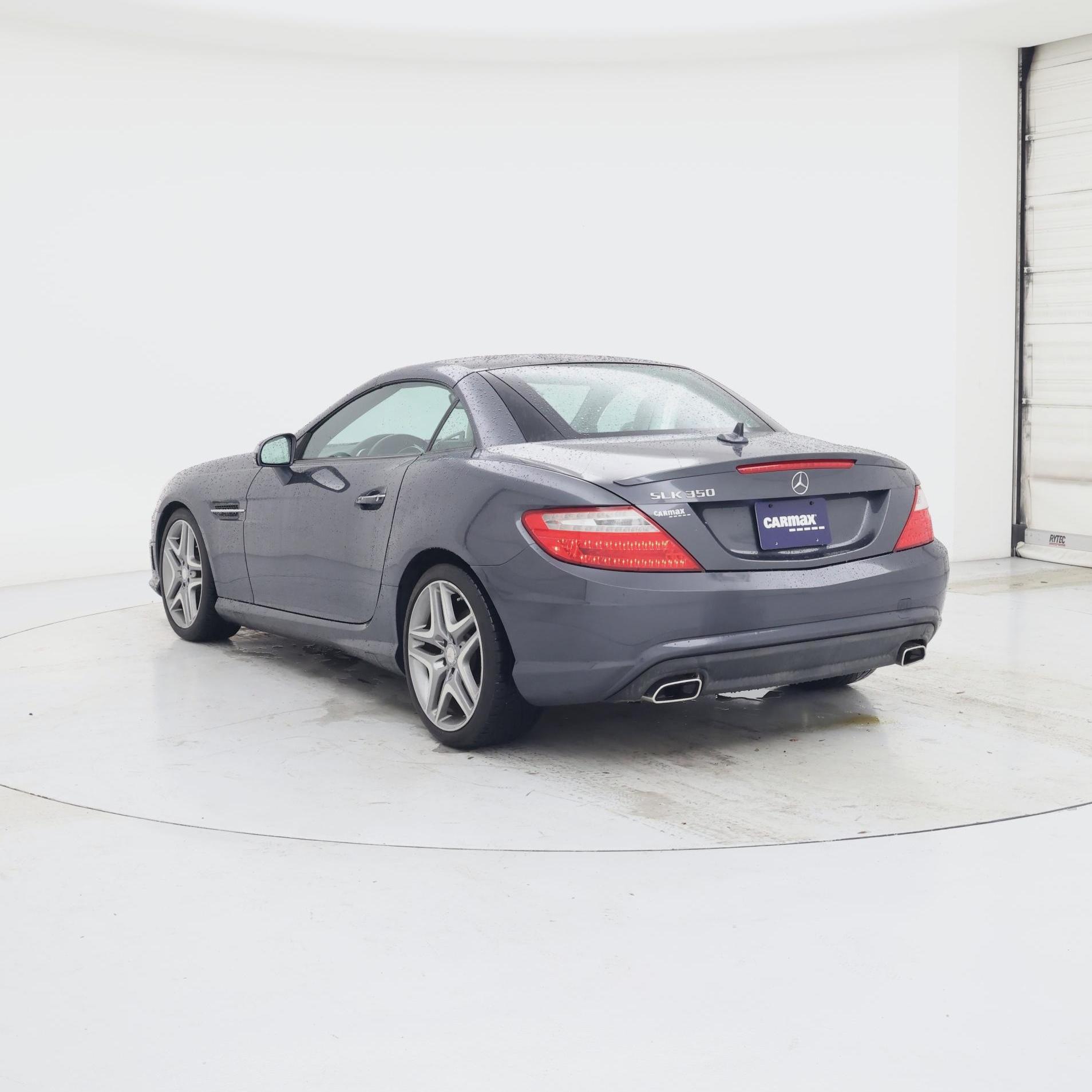 Thumbnail: 2015 Mercedes-Benz SLK - 2