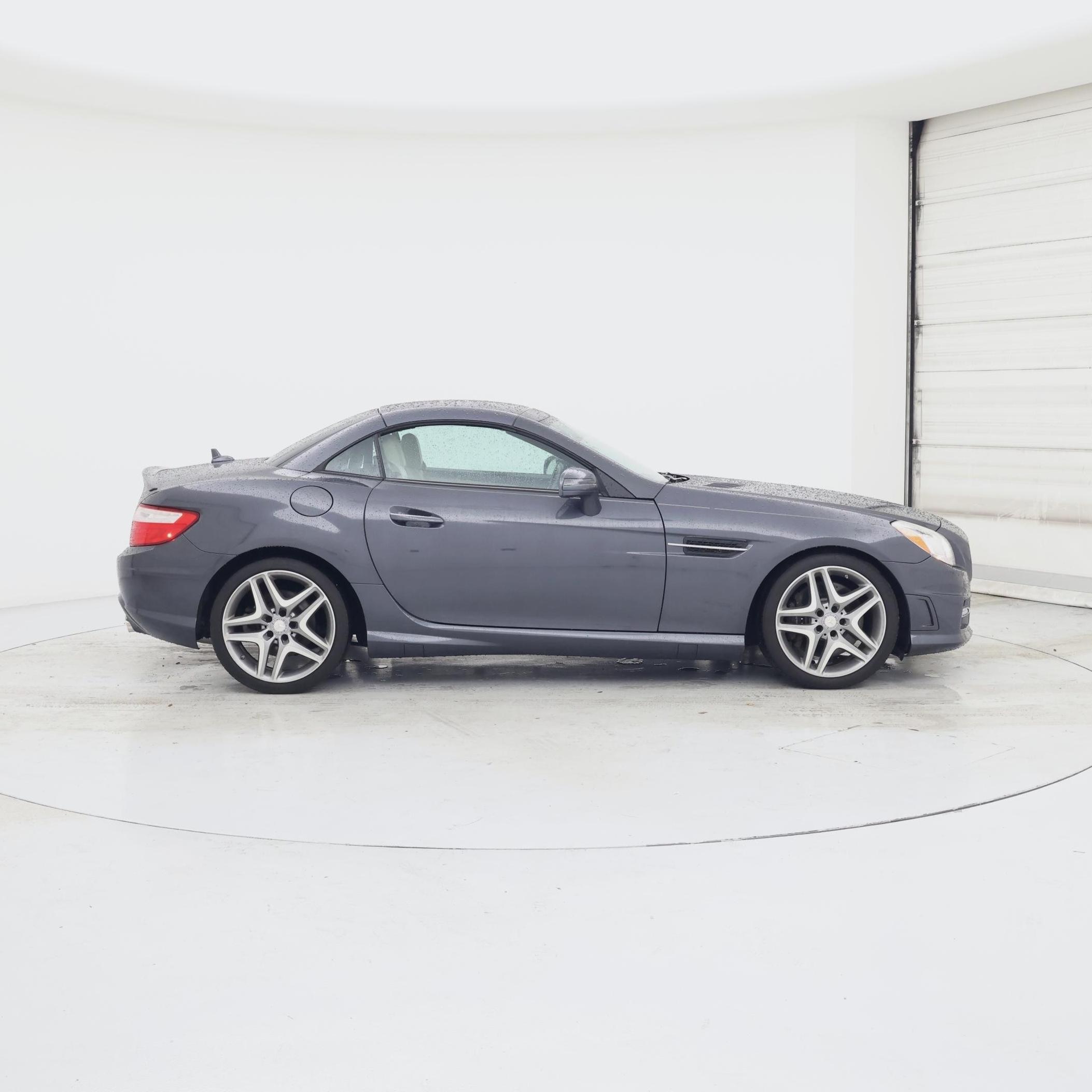Thumbnail: 2015 Mercedes-Benz SLK - 7