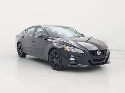 2022 Nissan Altima SR