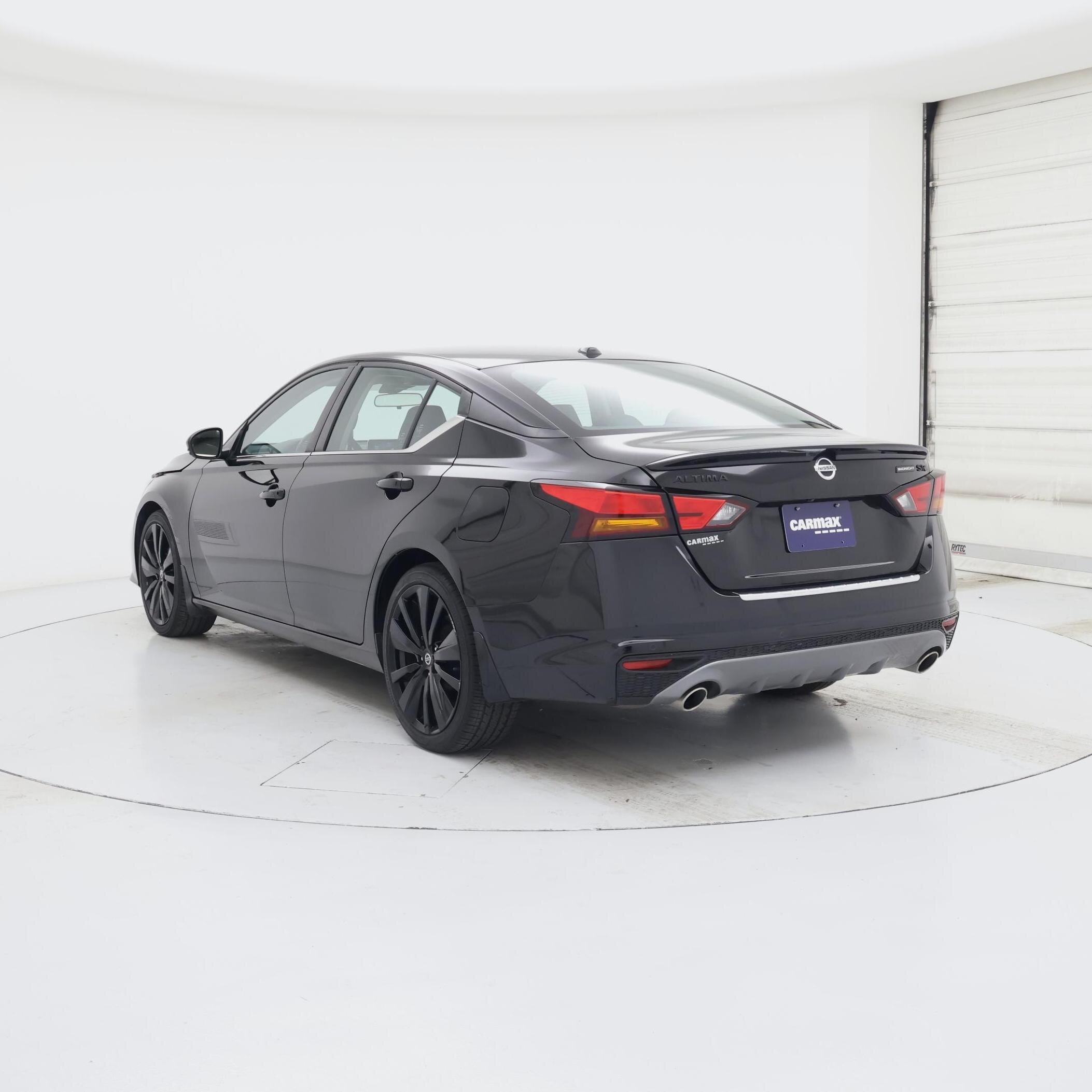 Thumbnail: 2022 Nissan Altima - 2