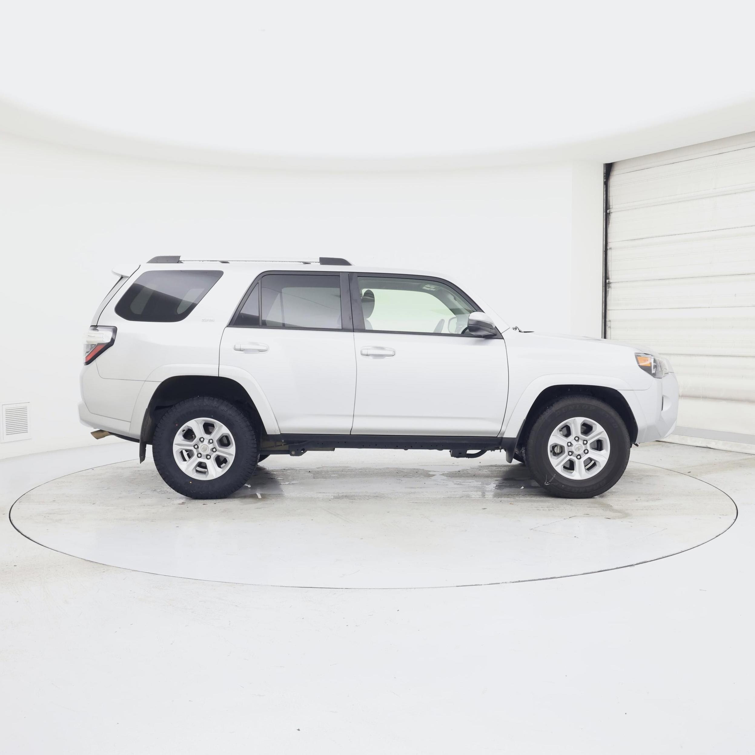 Thumbnail: 2022 Toyota 4Runner - 7