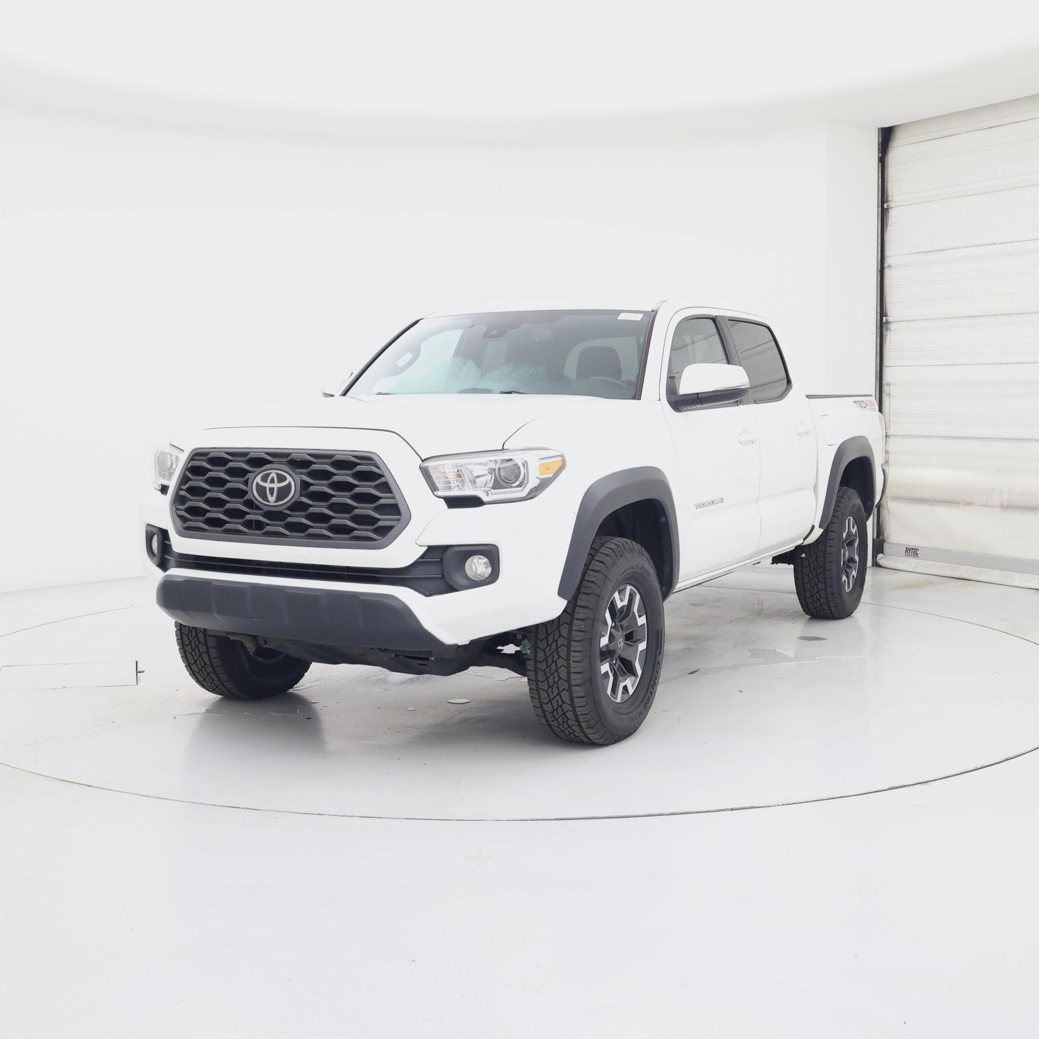 Thumbnail: 2020 Toyota Tacoma - 4