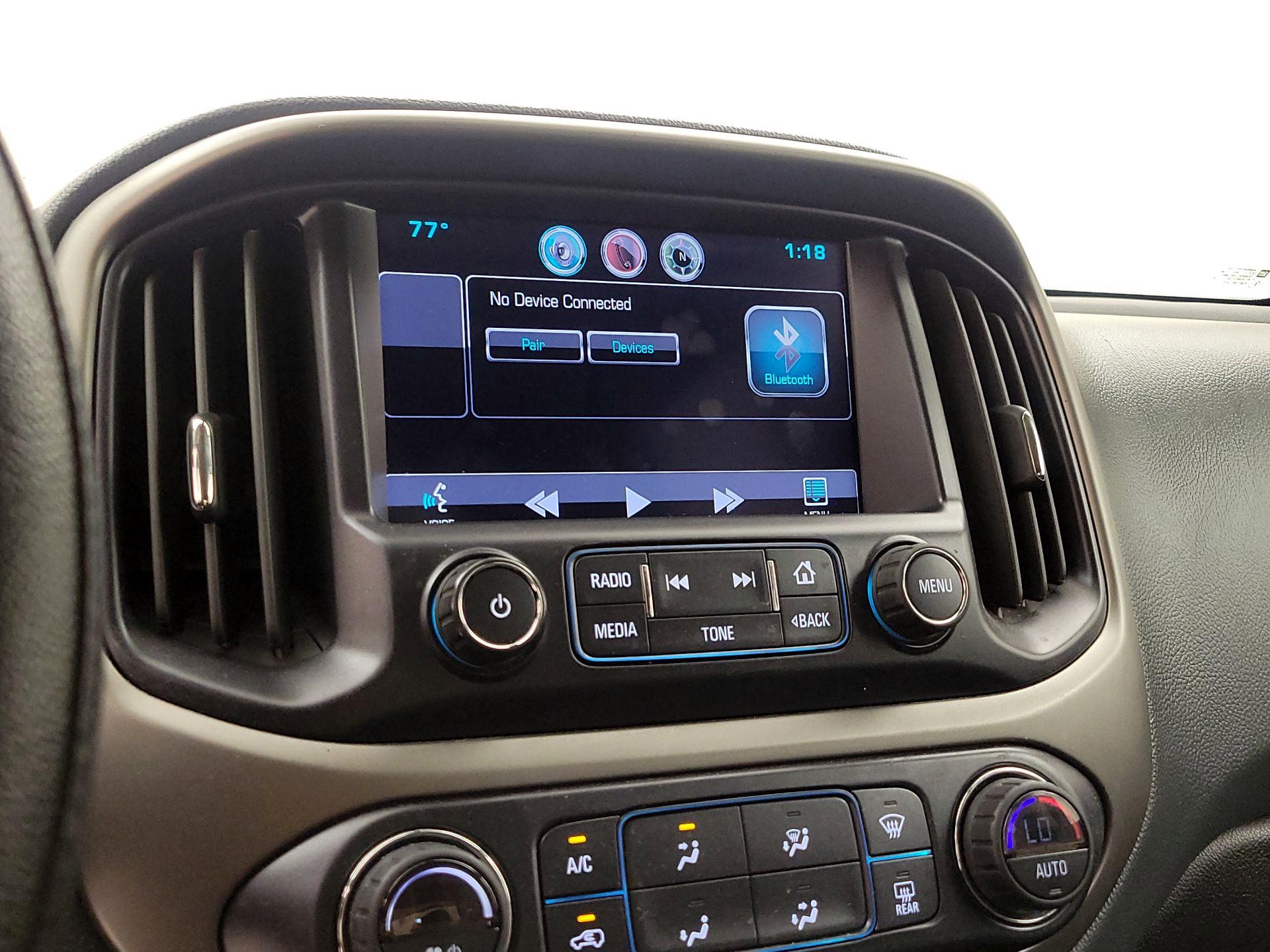Thumbnail: 2015 Chevrolet Colorado - 15