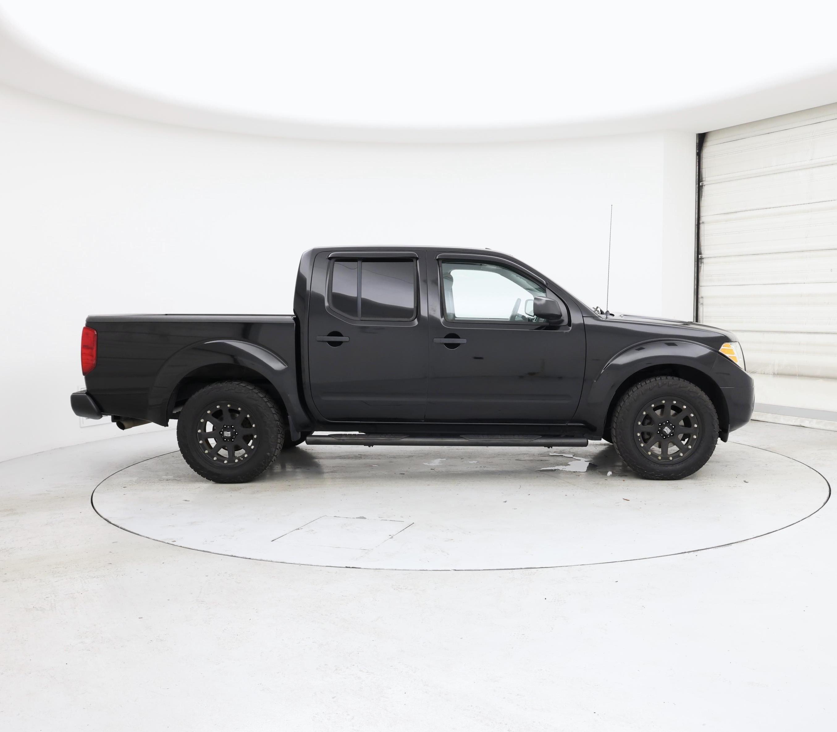 Thumbnail: 2017 Nissan Frontier - 7