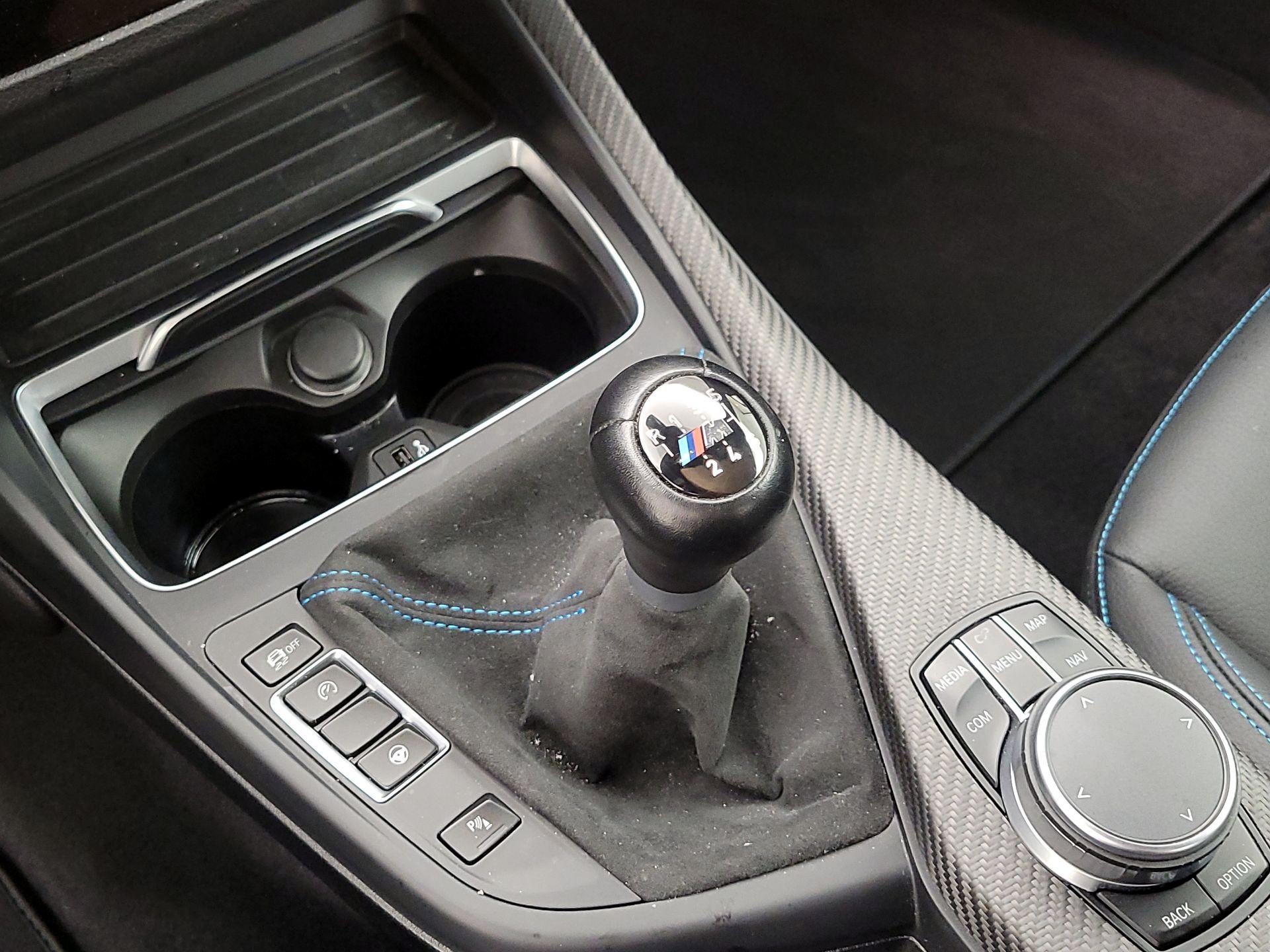 Thumbnail: 2019 BMW M2 - 17