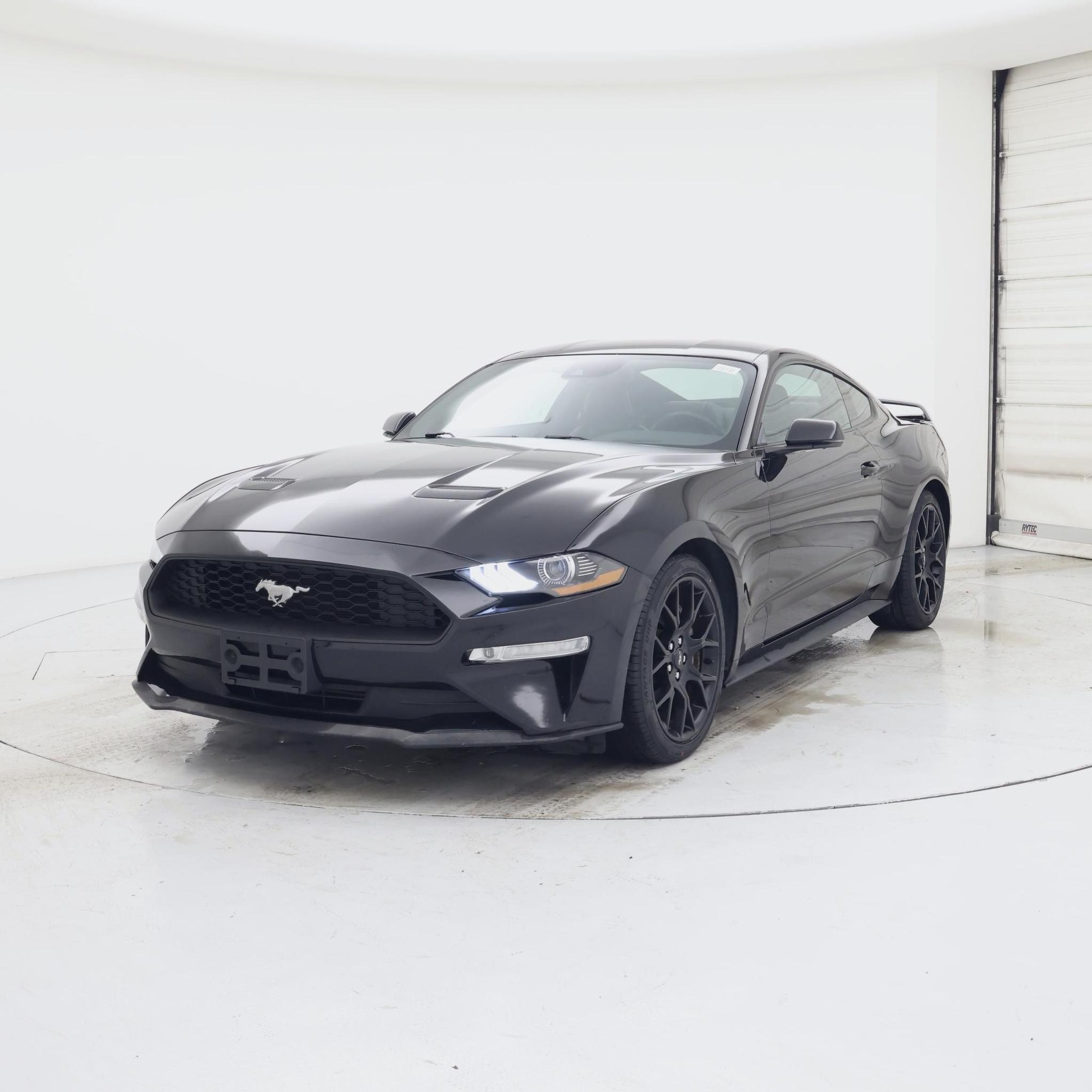 Thumbnail: 2018 Ford Mustang - 4