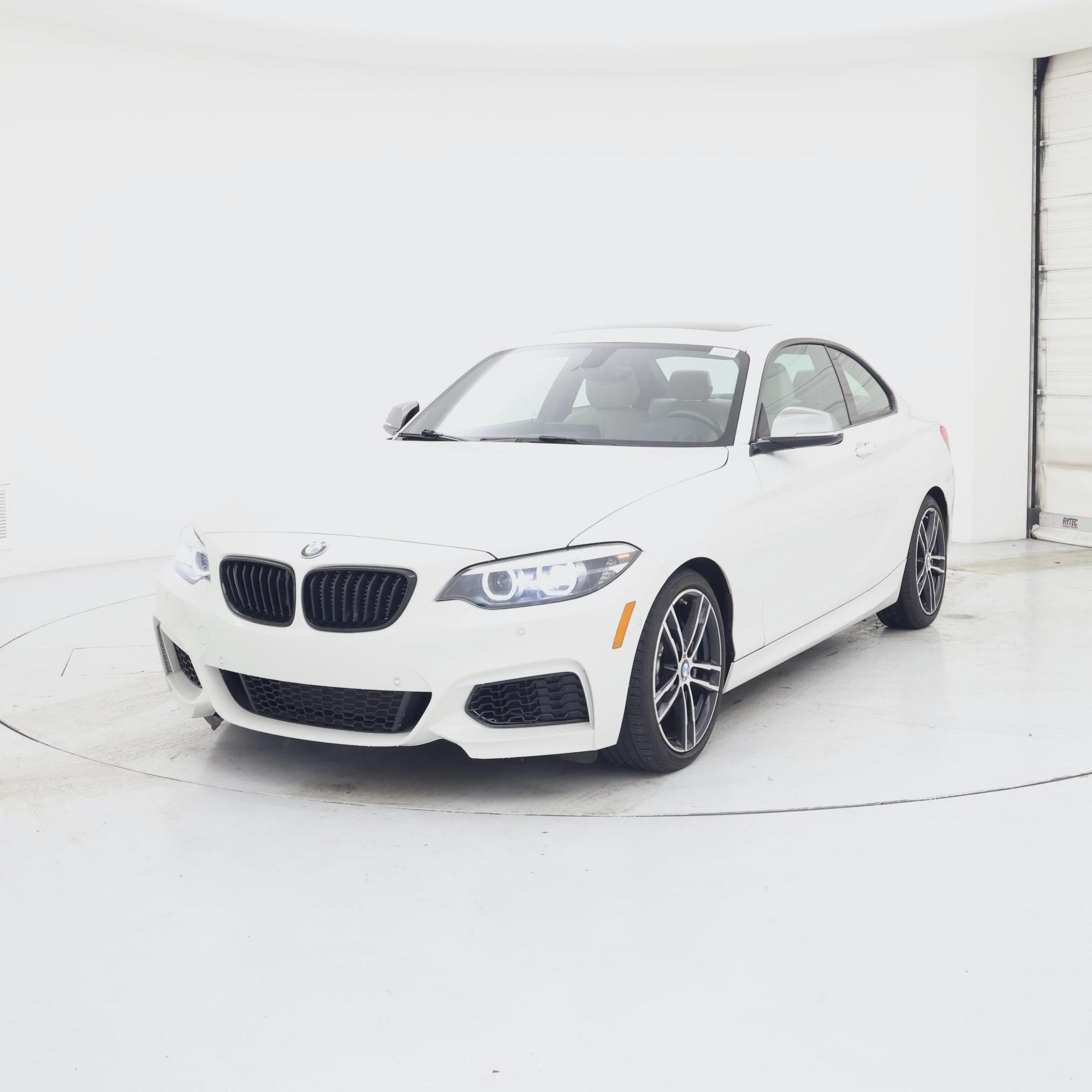 Thumbnail: 2018 BMW 2 Series - 4