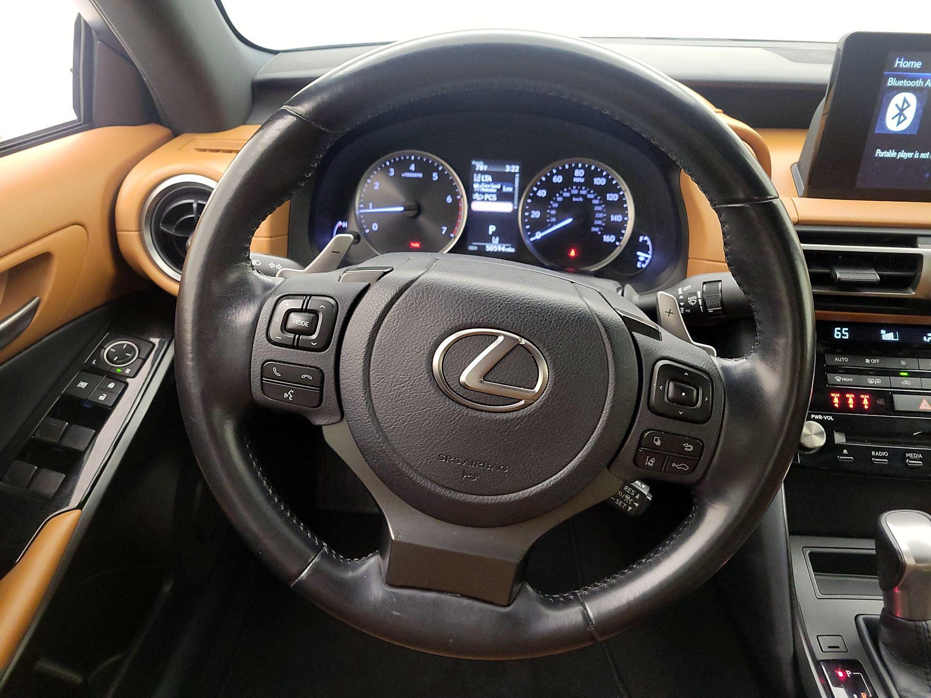 Thumbnail: 2021 Lexus IS - 10