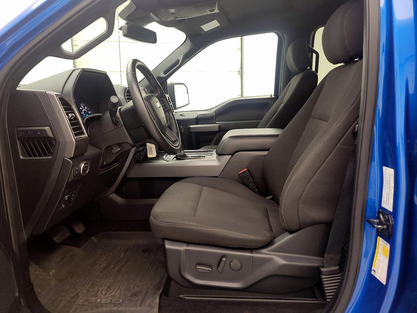 2019 Ford F-150 XLT - Photo 12