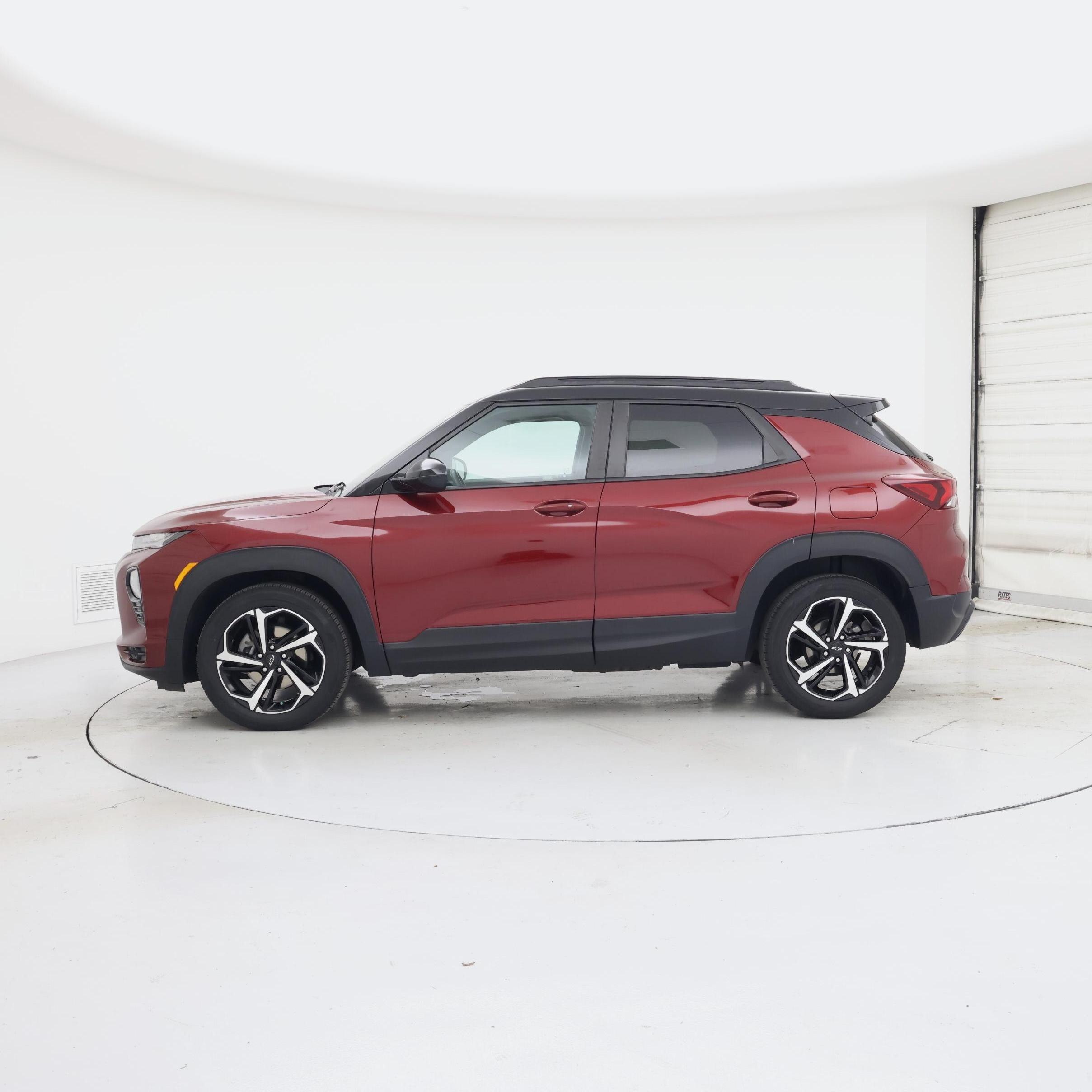 Thumbnail: 2022 Chevrolet TrailBlazer - 3