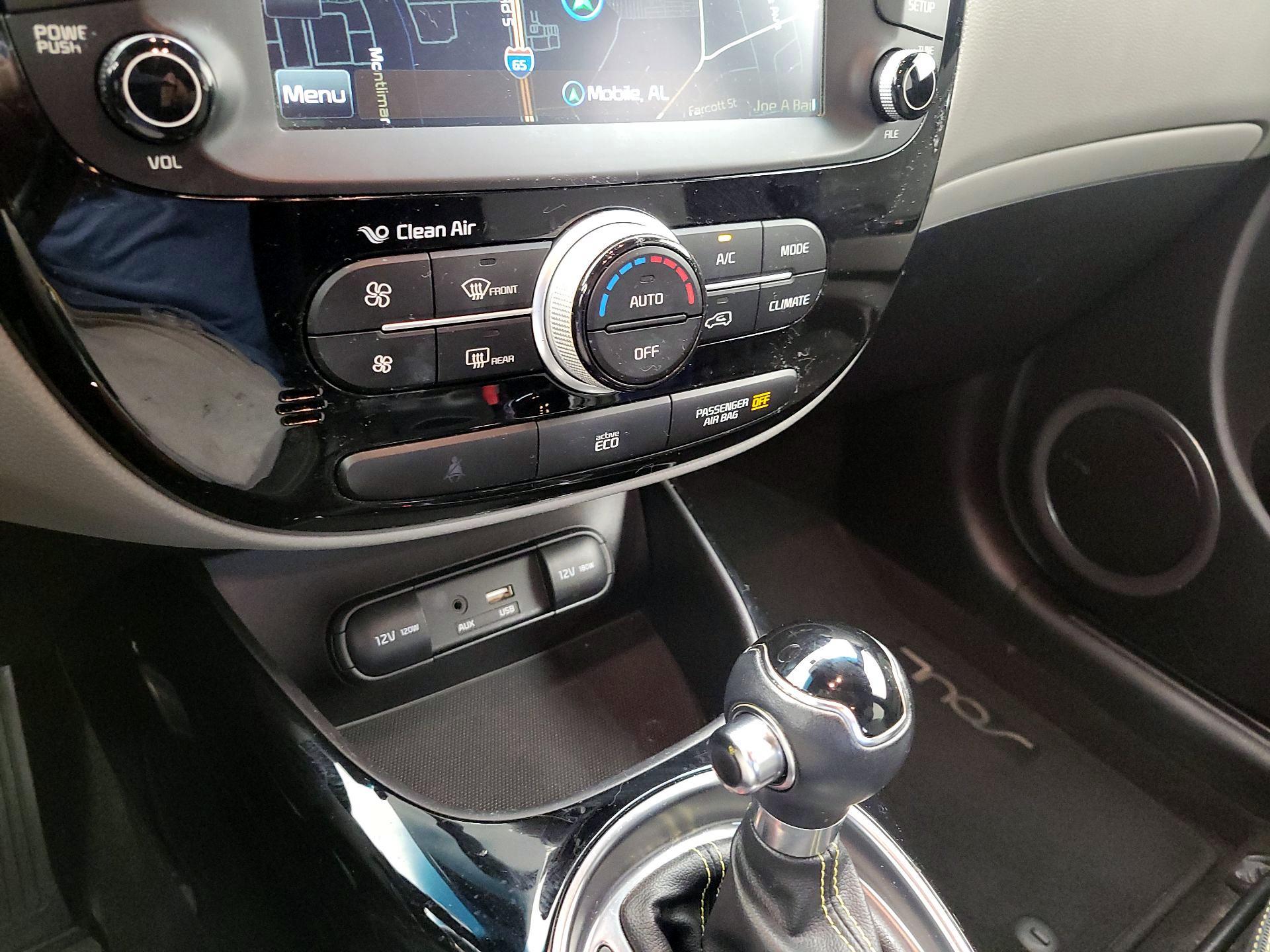Thumbnail: 2016 Kia Soul - 17
