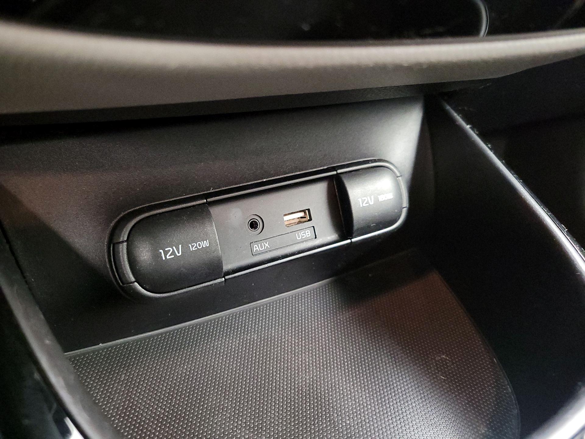 Thumbnail: 2016 Kia Soul - 19