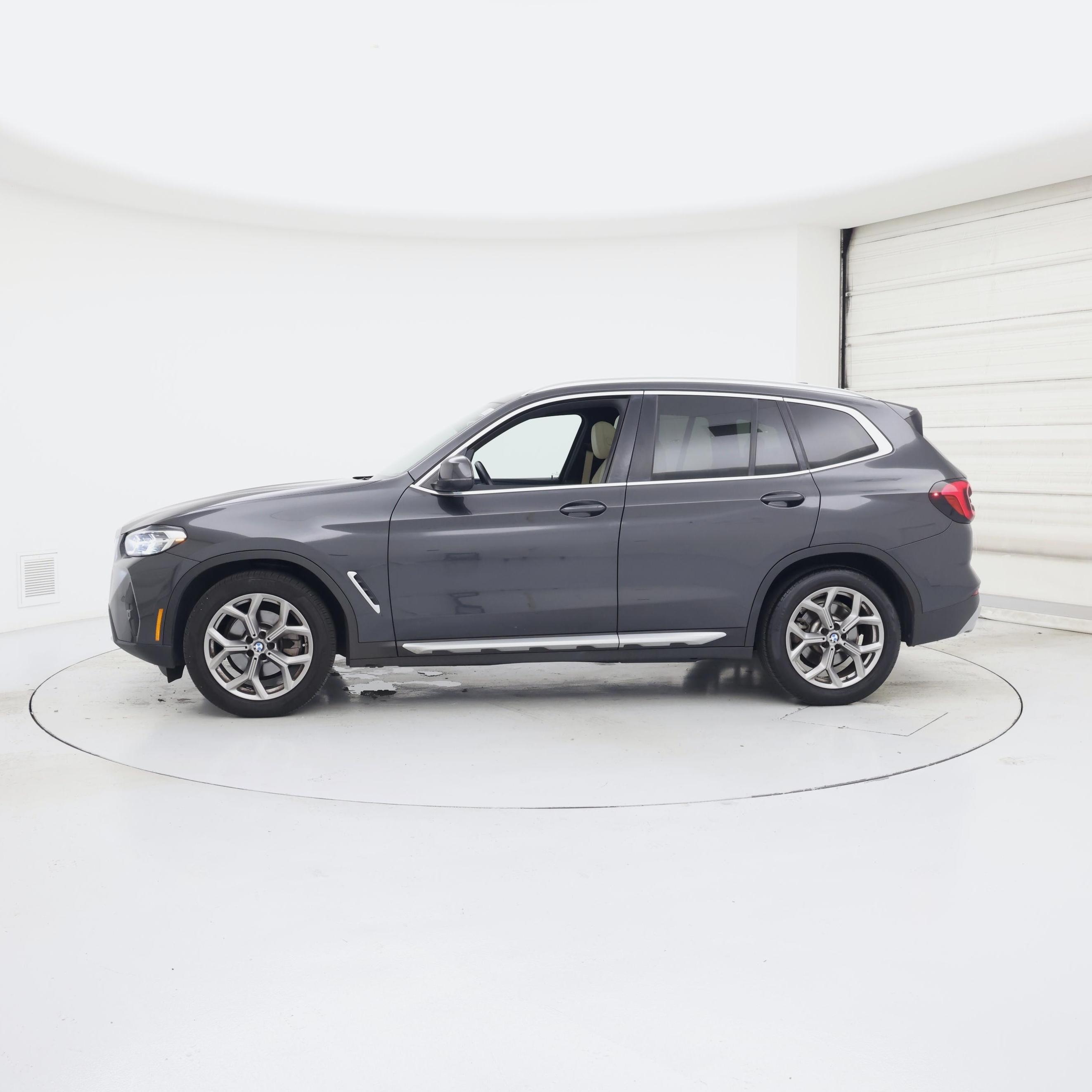 Thumbnail: 2022 BMW X3 - 3