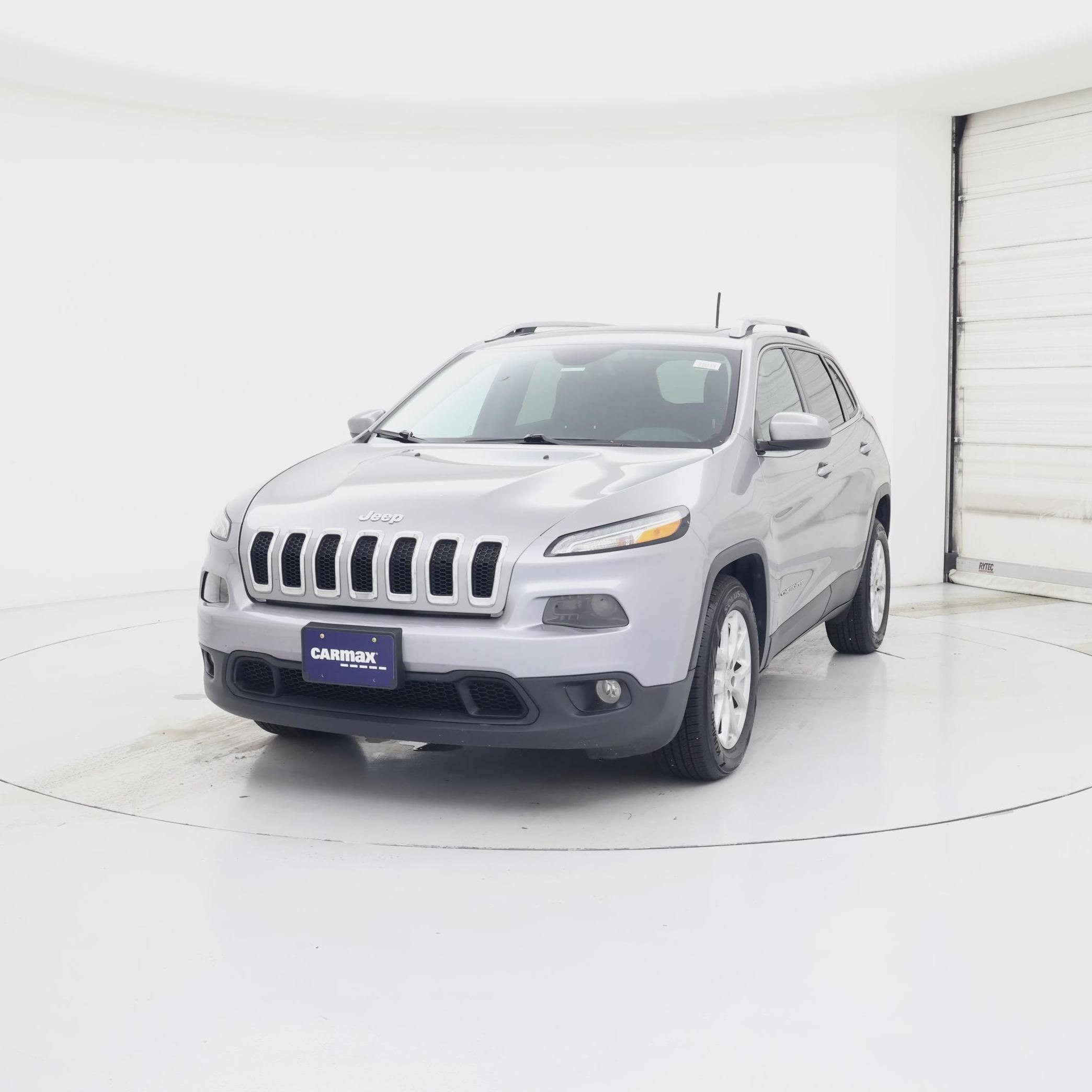 Thumbnail: 2016 Jeep Cherokee - 4