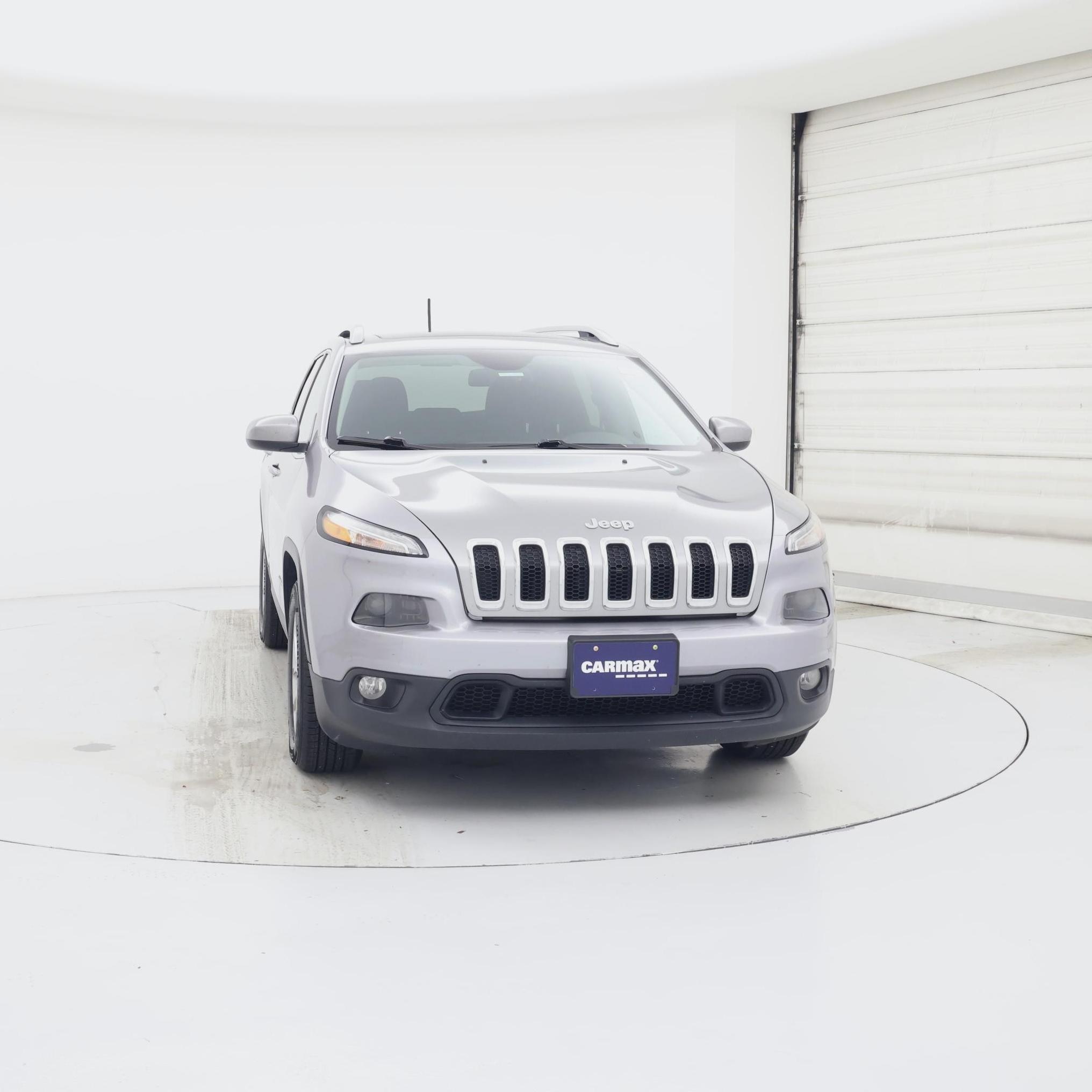 Thumbnail: 2016 Jeep Cherokee - 5