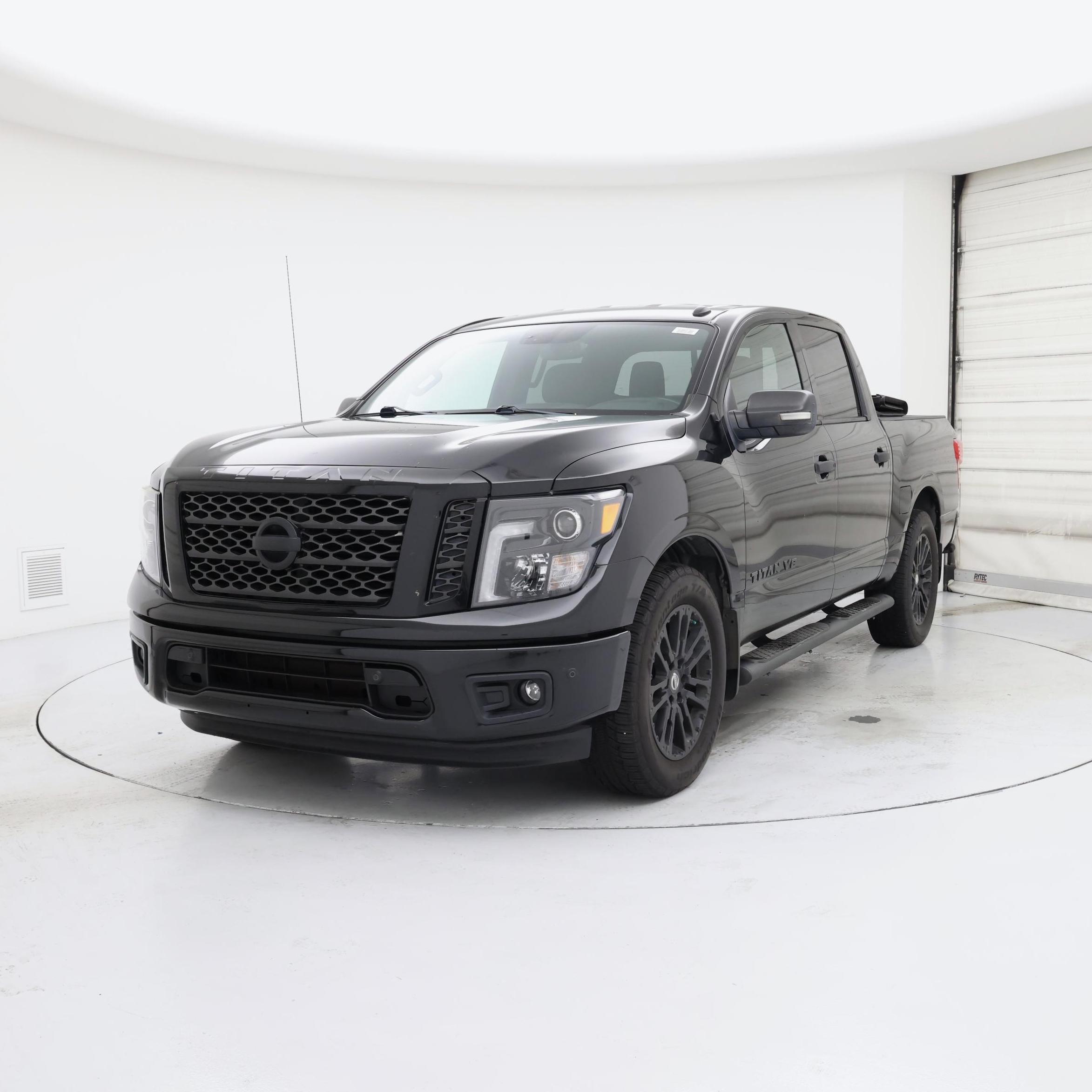 Thumbnail: 2019 Nissan Titan - 4