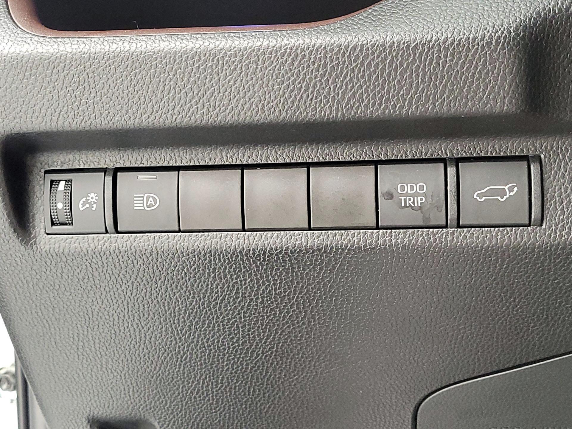 Thumbnail: 2023 Toyota RAV4 - 13