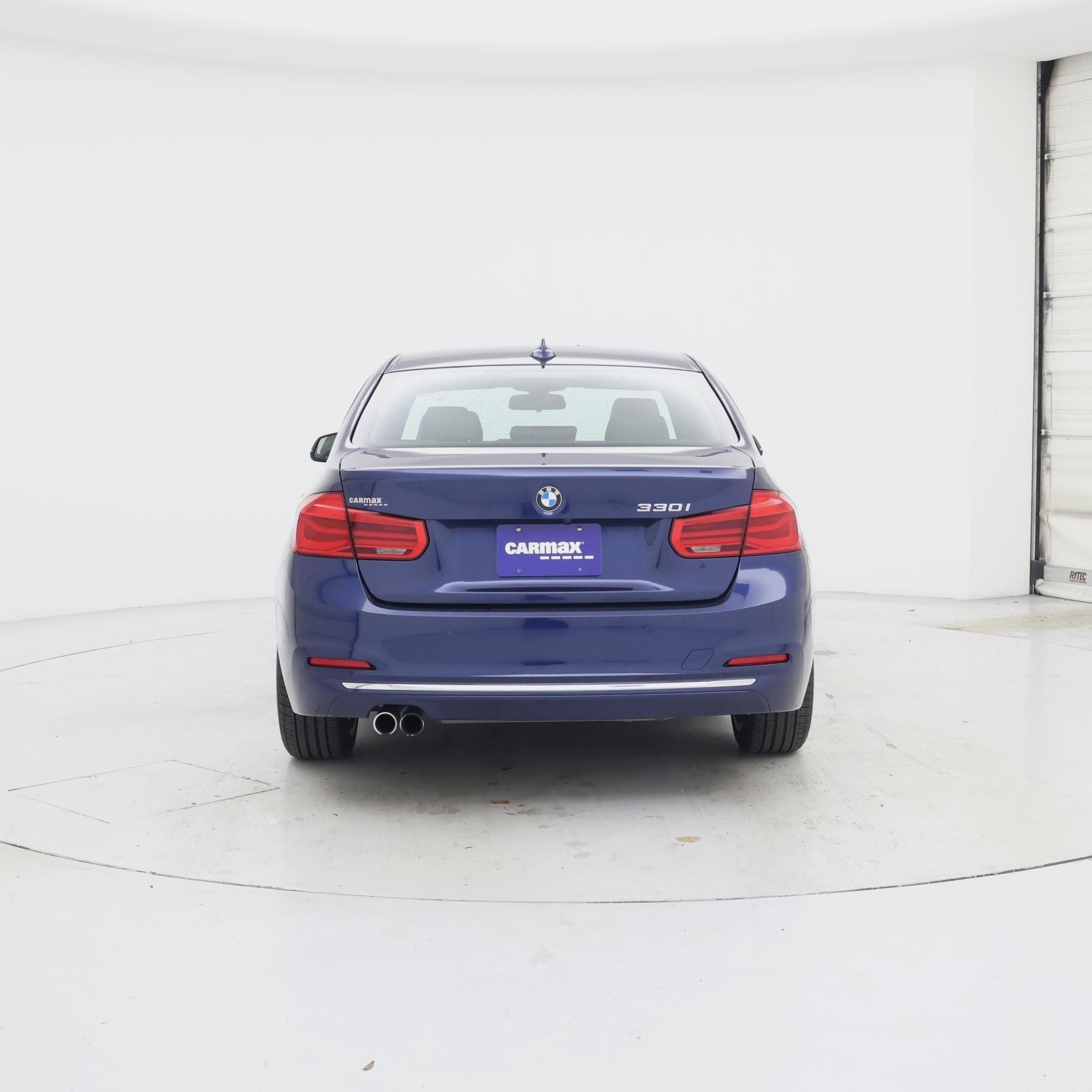 Thumbnail: 2017 BMW 3 Series - 6