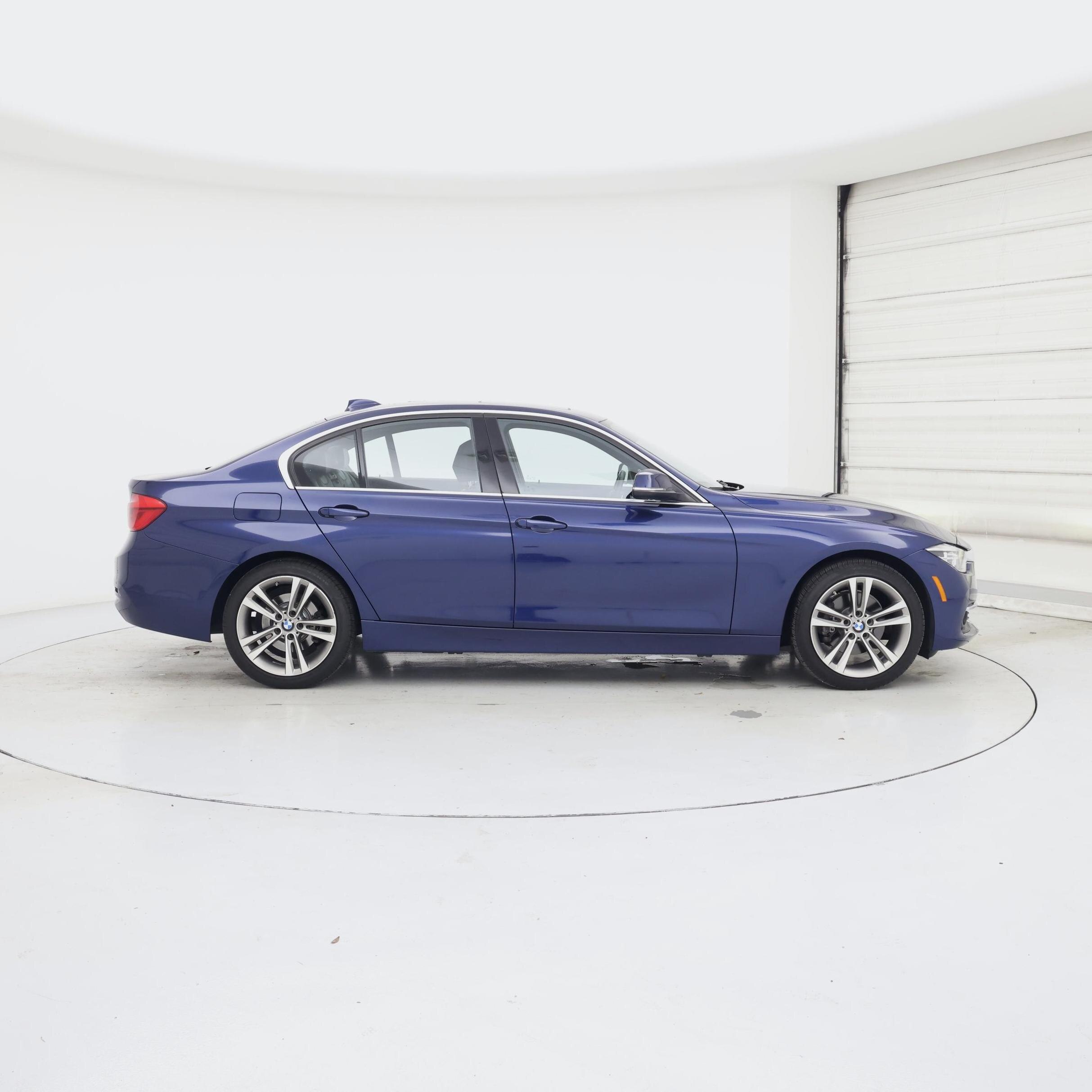 Thumbnail: 2017 BMW 3 Series - 7