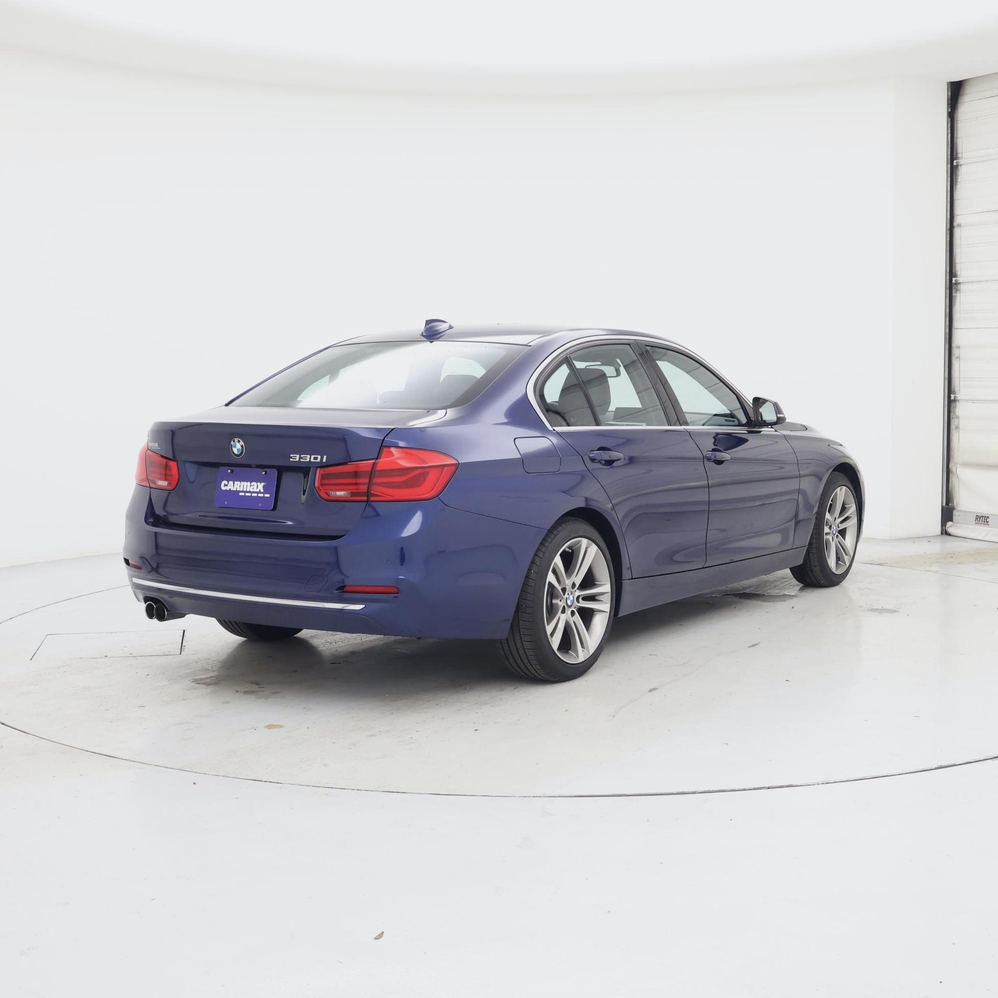 Thumbnail: 2017 BMW 3 Series - 8