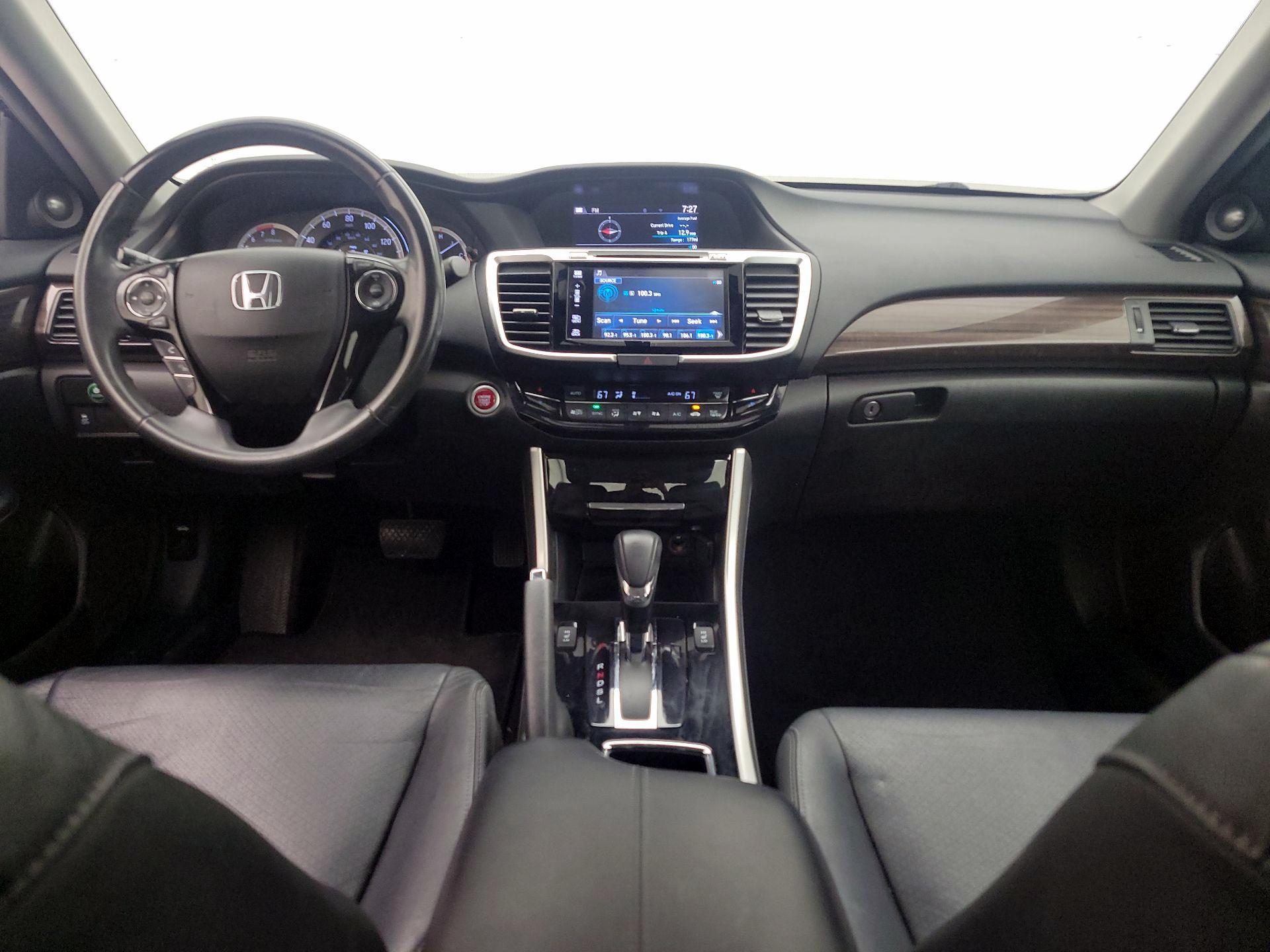 Thumbnail: 2016 Honda Accord - 9