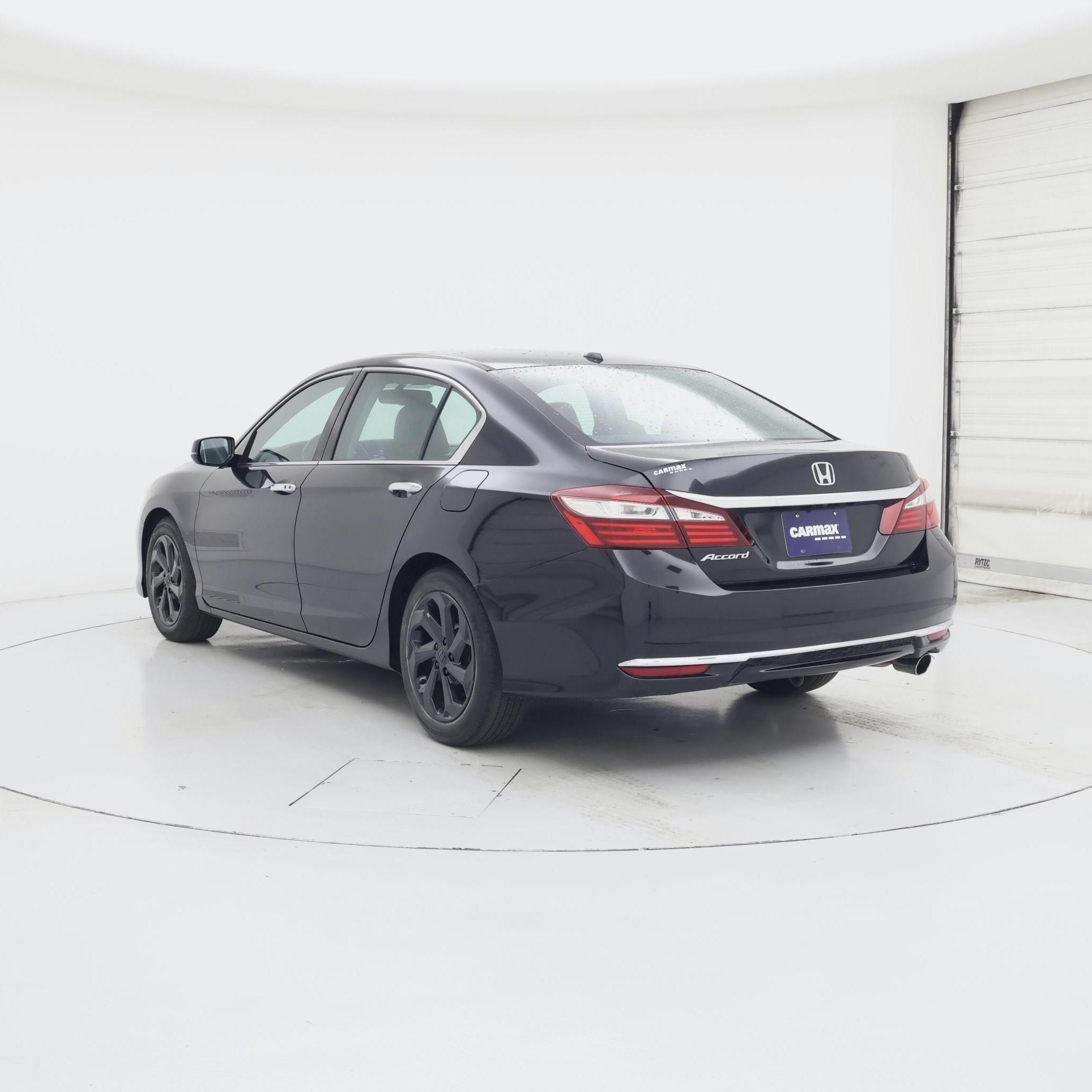 Thumbnail: 2016 Honda Accord - 2