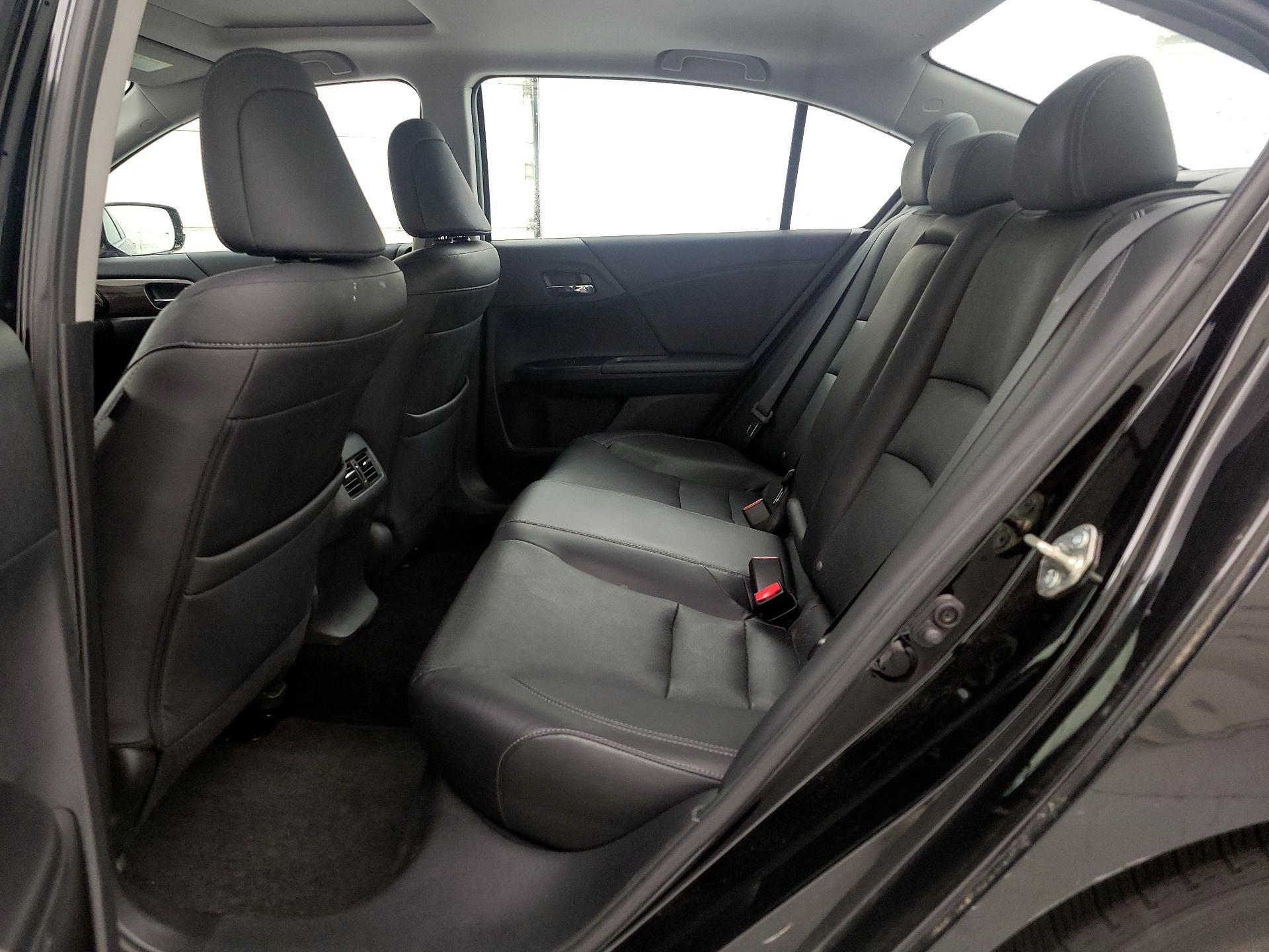 Thumbnail: 2016 Honda Accord - 19
