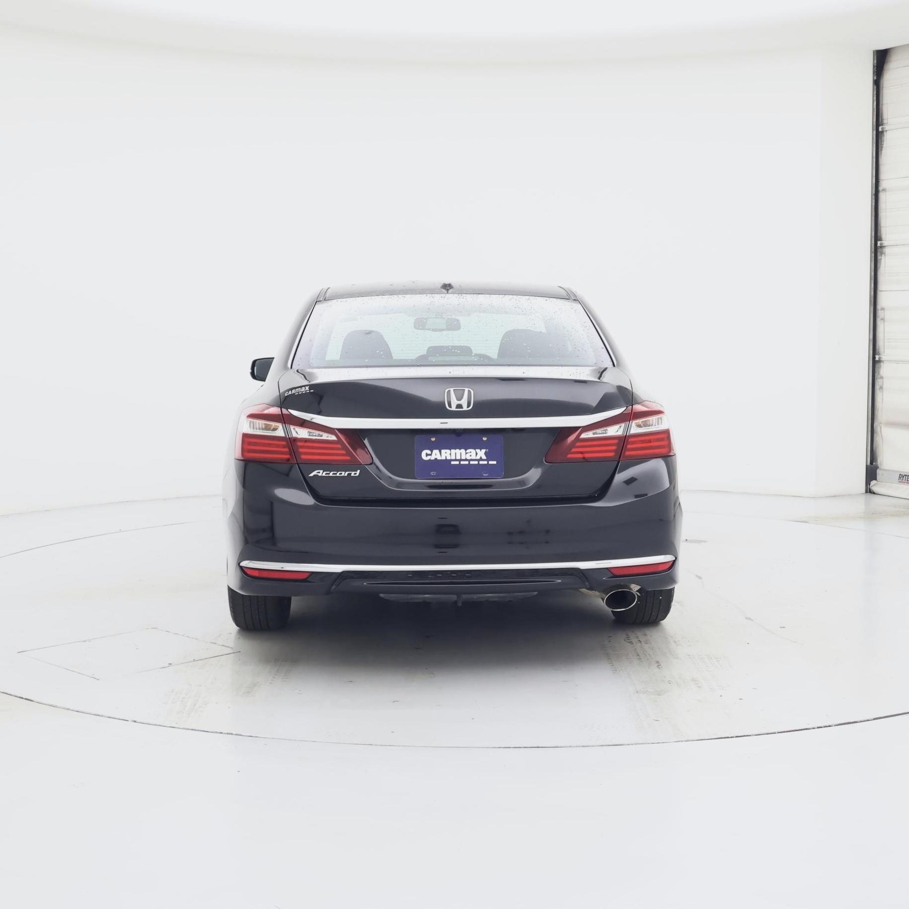 Thumbnail: 2016 Honda Accord - 6