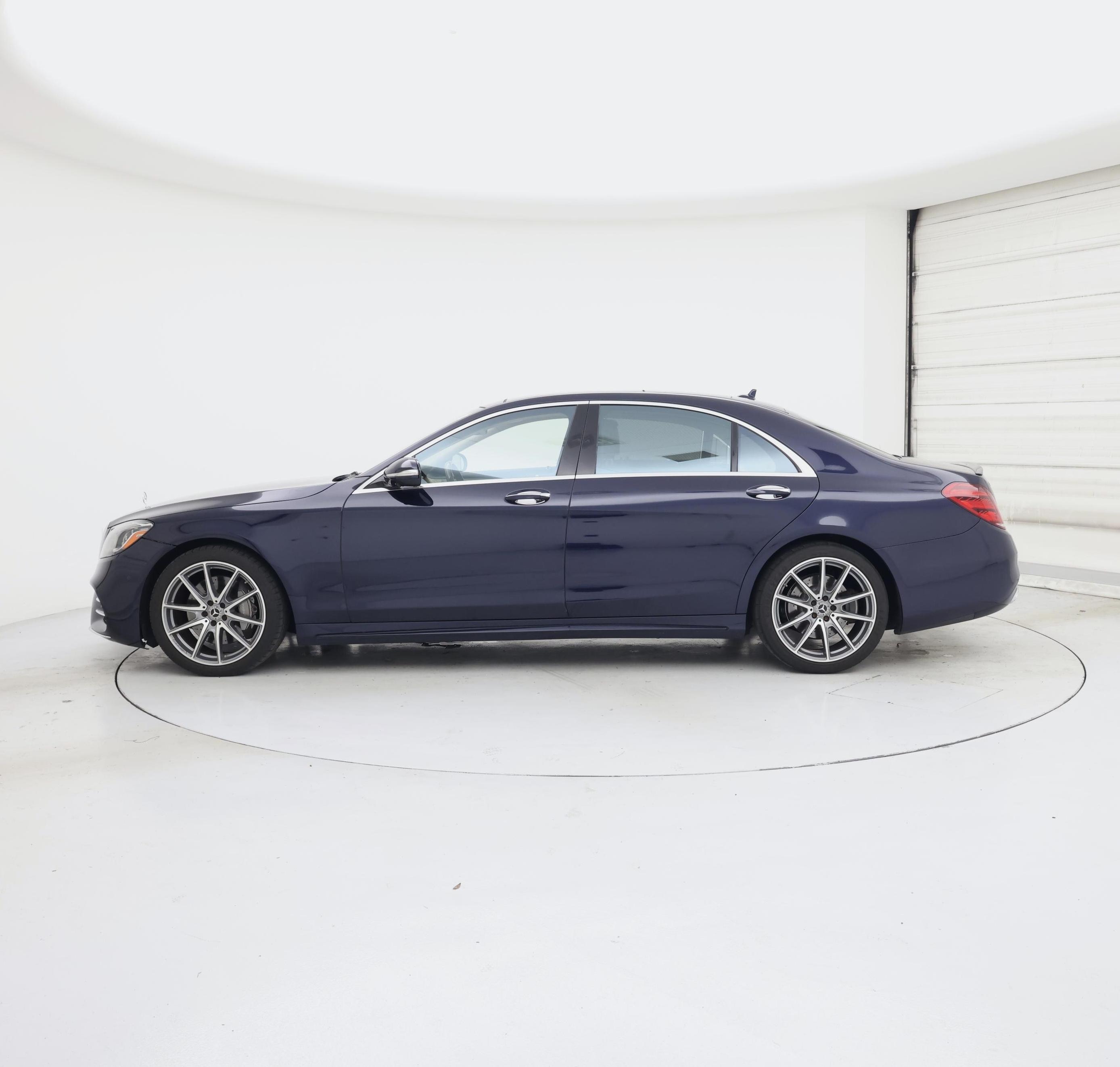 Thumbnail: 2019 Mercedes-Benz S-Class - 3