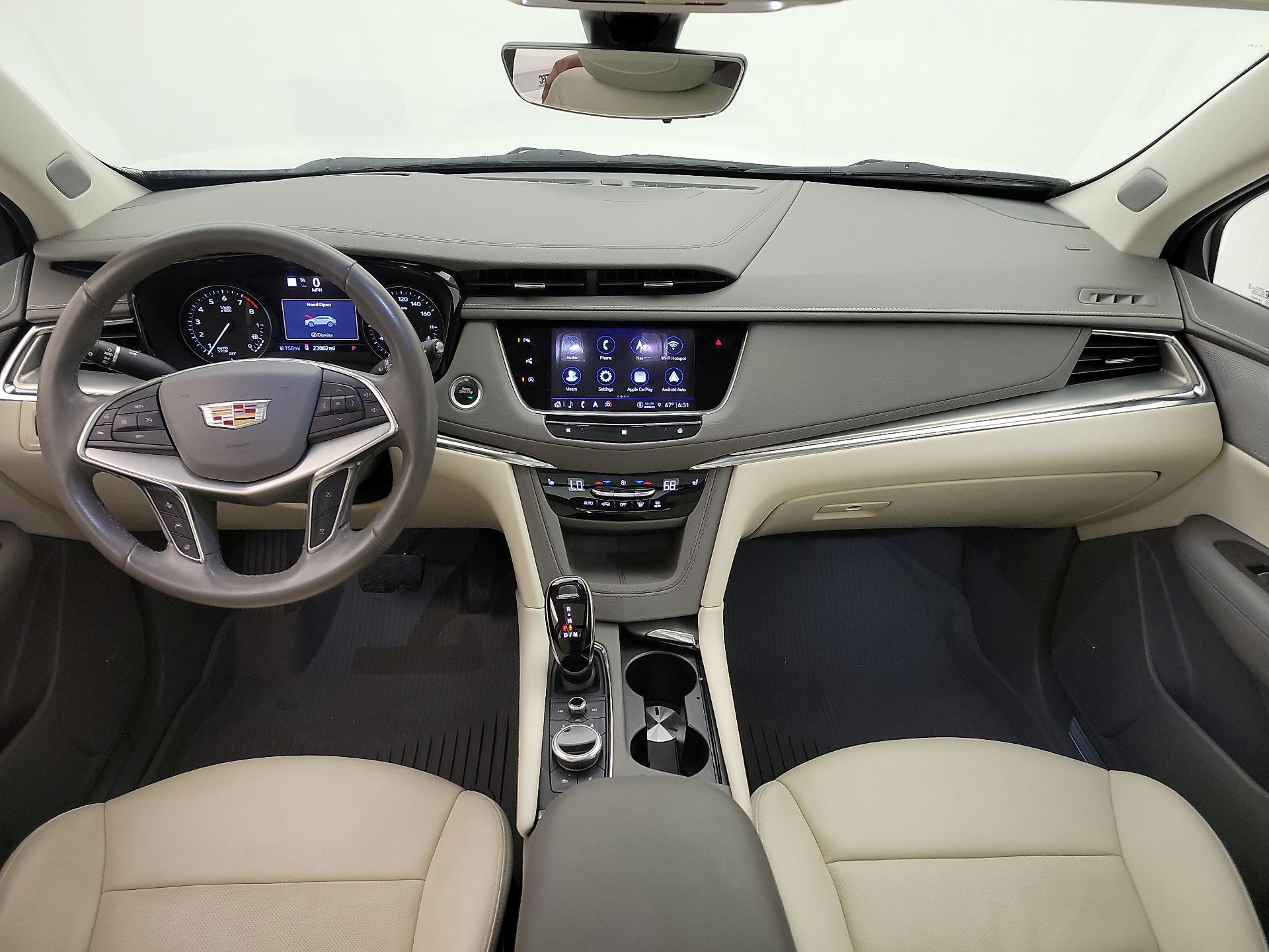 Thumbnail: 2021 Cadillac XT5 - 9