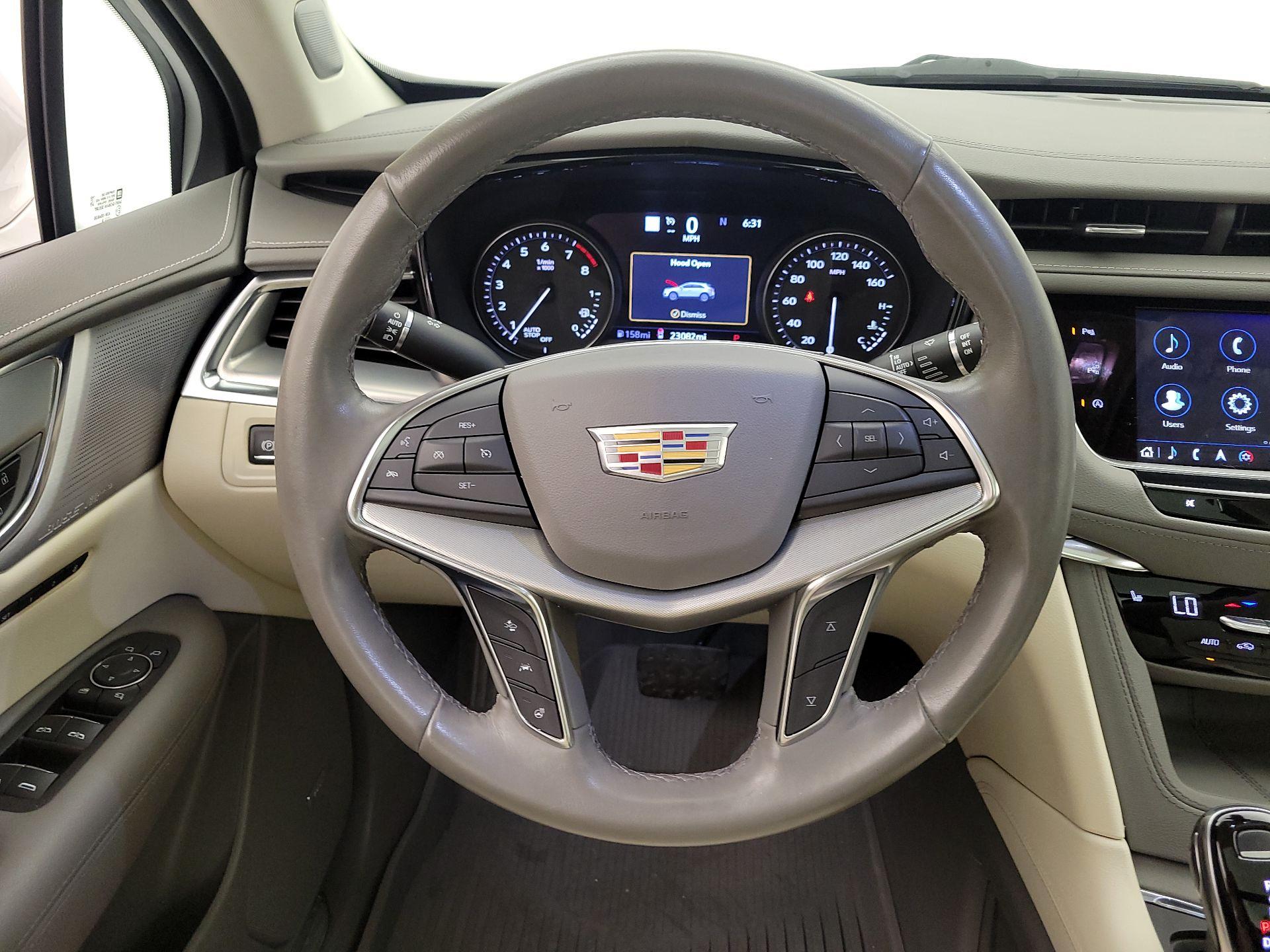 Thumbnail: 2021 Cadillac XT5 - 10