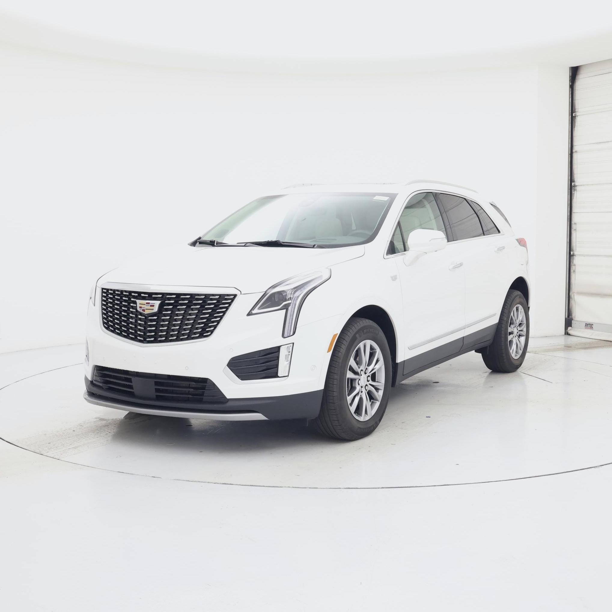 Thumbnail: 2021 Cadillac XT5 - 4