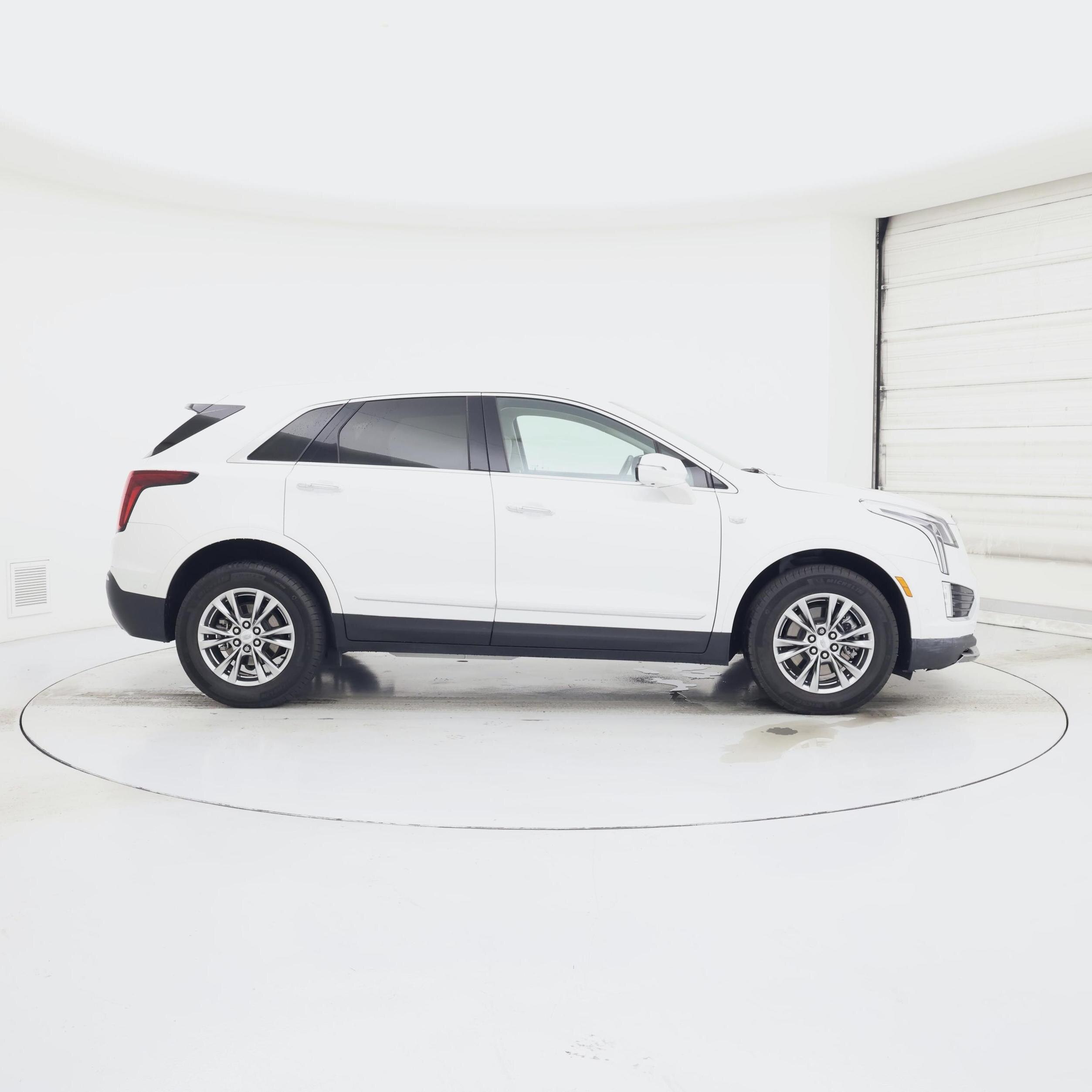 Thumbnail: 2021 Cadillac XT5 - 7