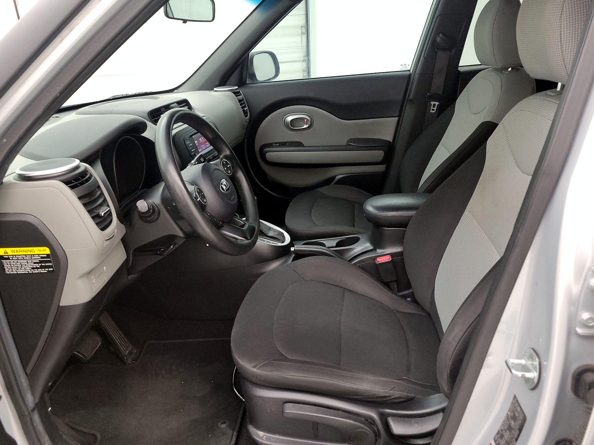 Thumbnail: 2015 Kia Soul - 11