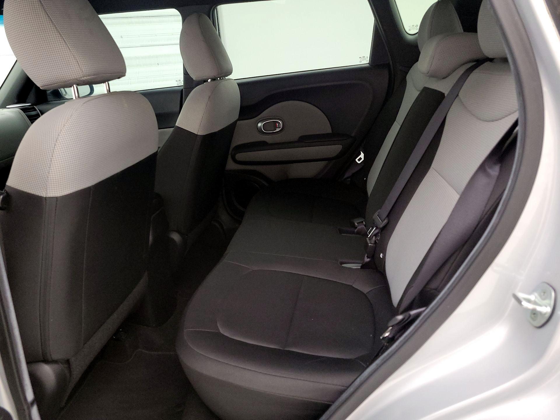 Thumbnail: 2015 Kia Soul - 19