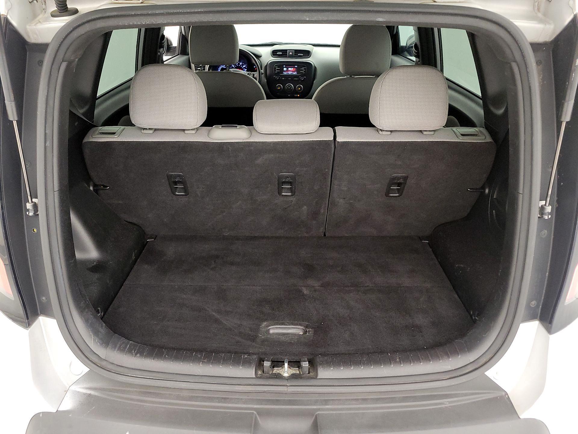 Thumbnail: 2015 Kia Soul - 20