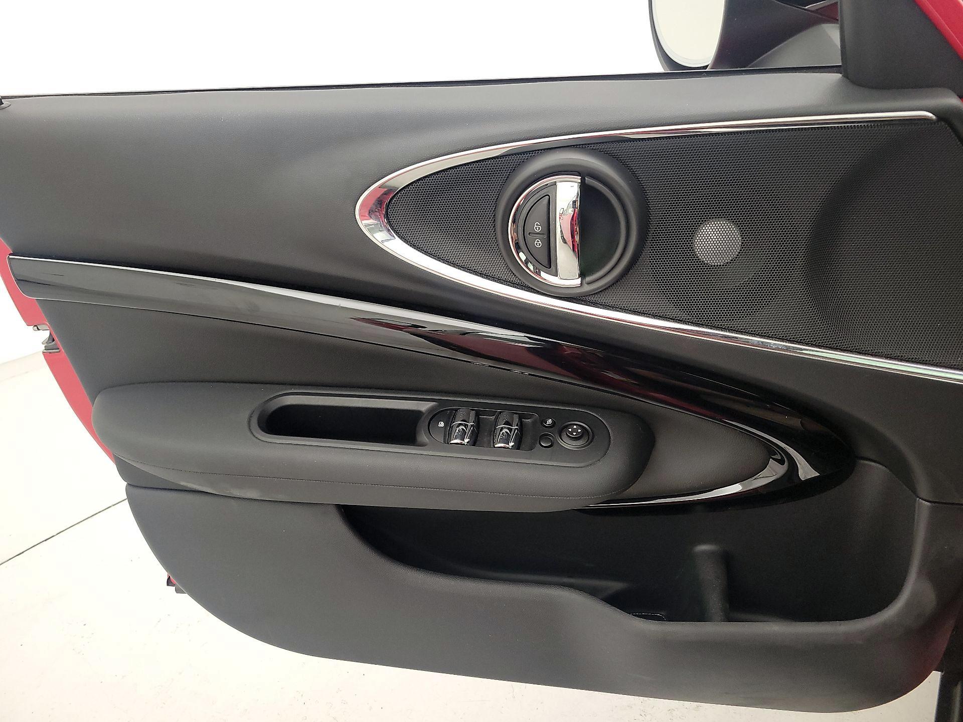 Thumbnail: 2019 MINI Cooper Clubman - 12