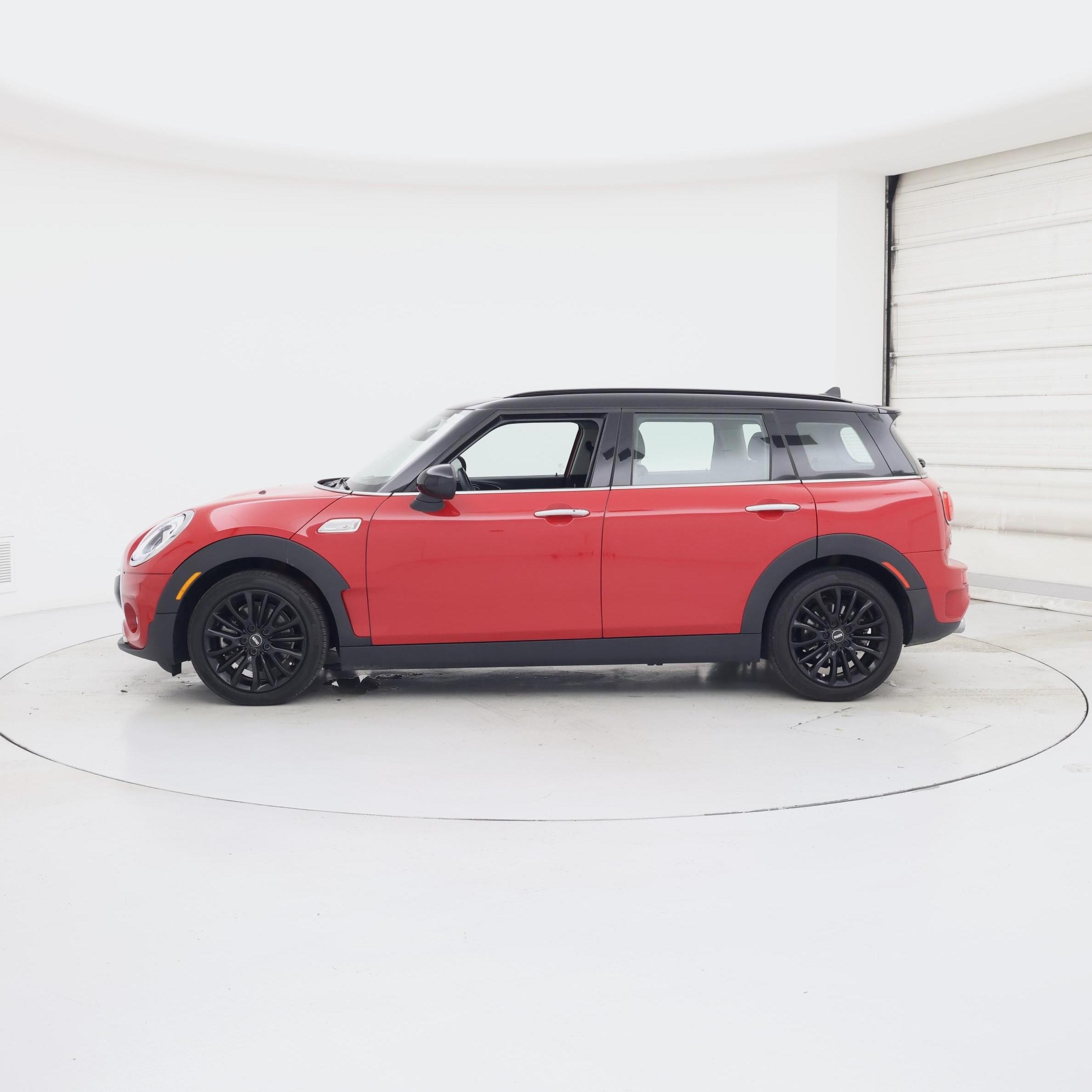 Thumbnail: 2019 MINI Cooper Clubman - 3