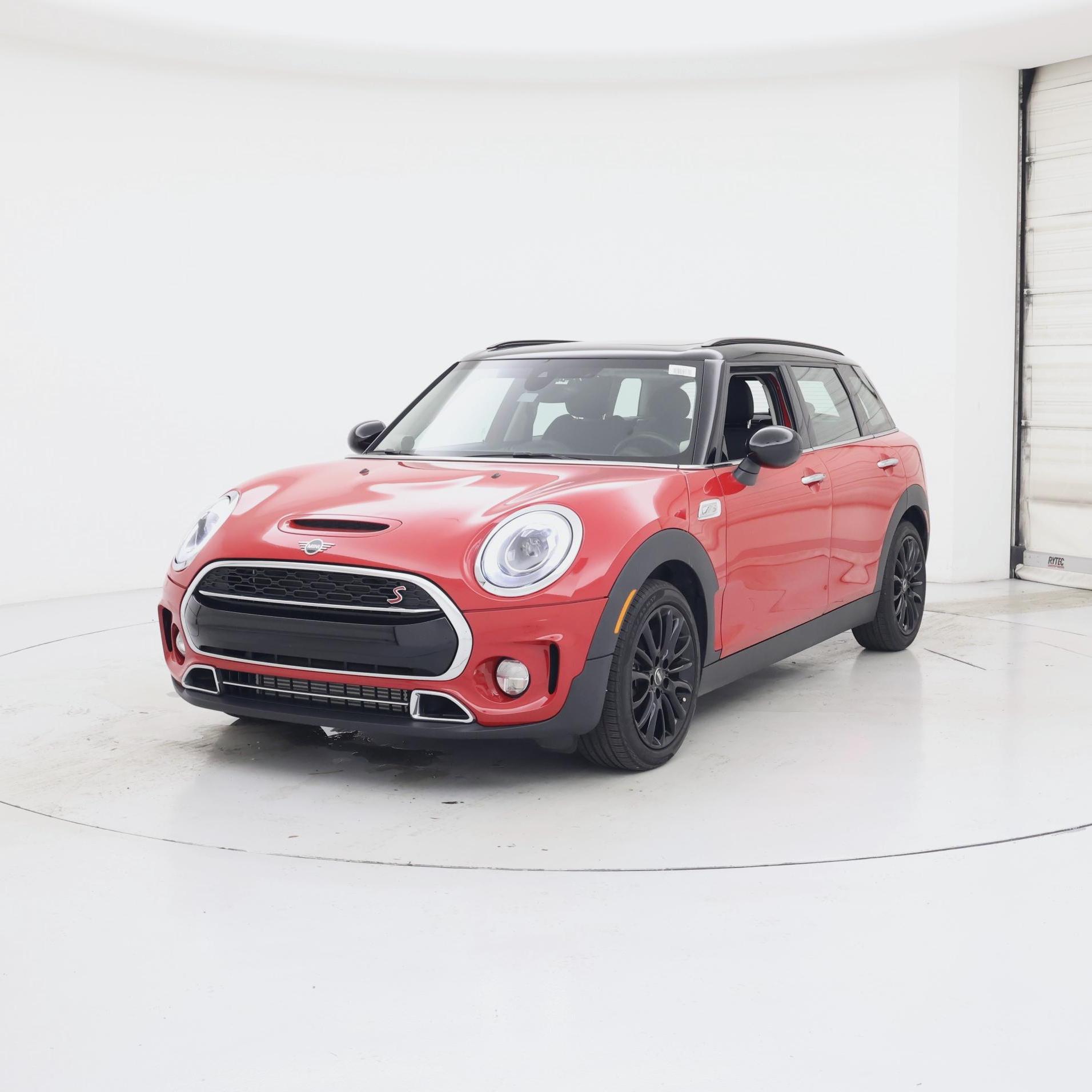 Thumbnail: 2019 MINI Cooper Clubman - 4