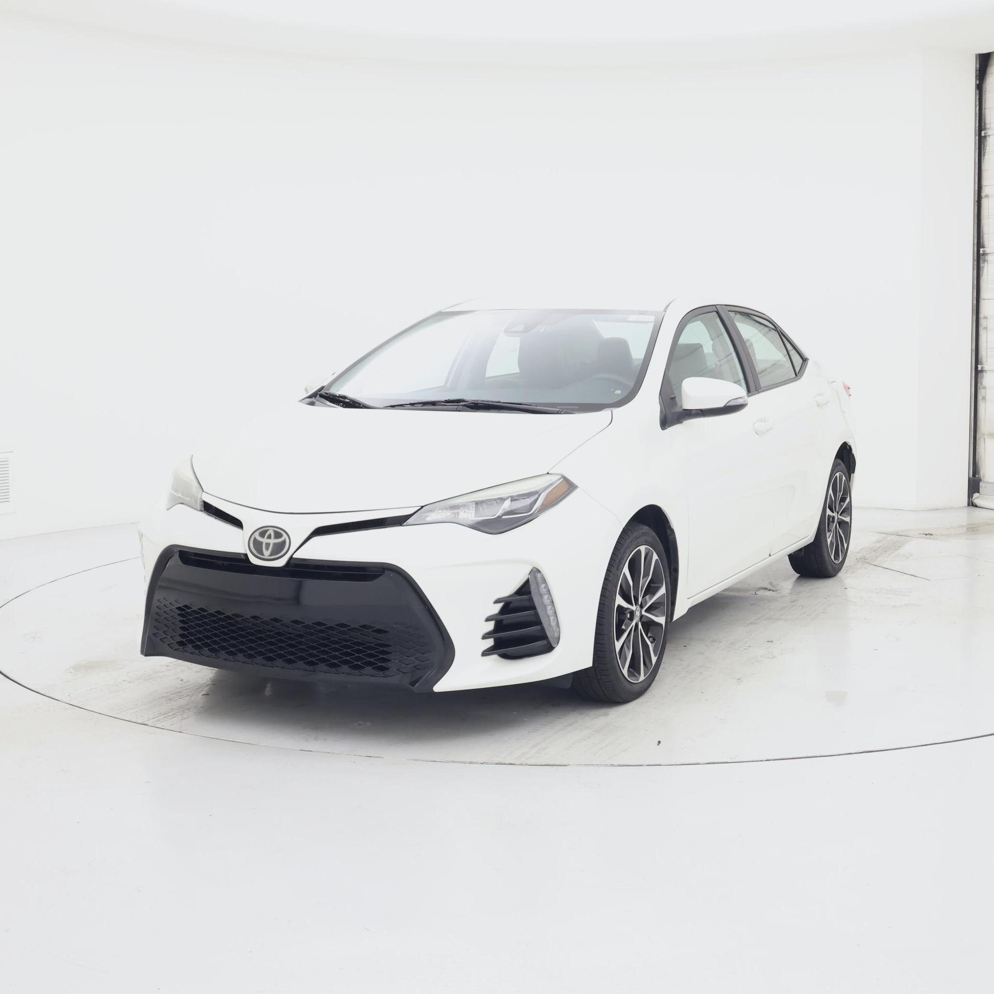 Thumbnail: 2017 Toyota Corolla - 4