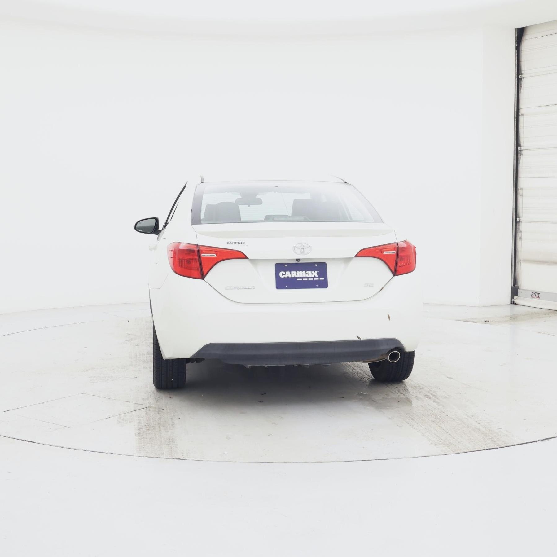 Thumbnail: 2017 Toyota Corolla - 6