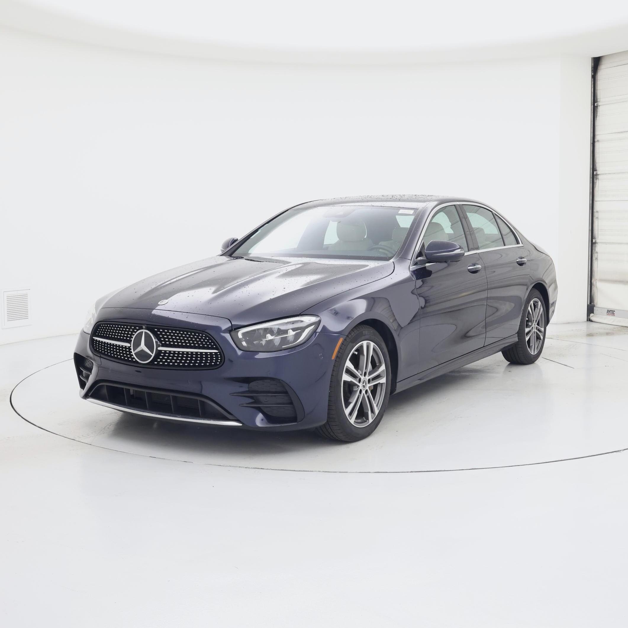 Thumbnail: 2023 Mercedes-Benz E-Class - 4