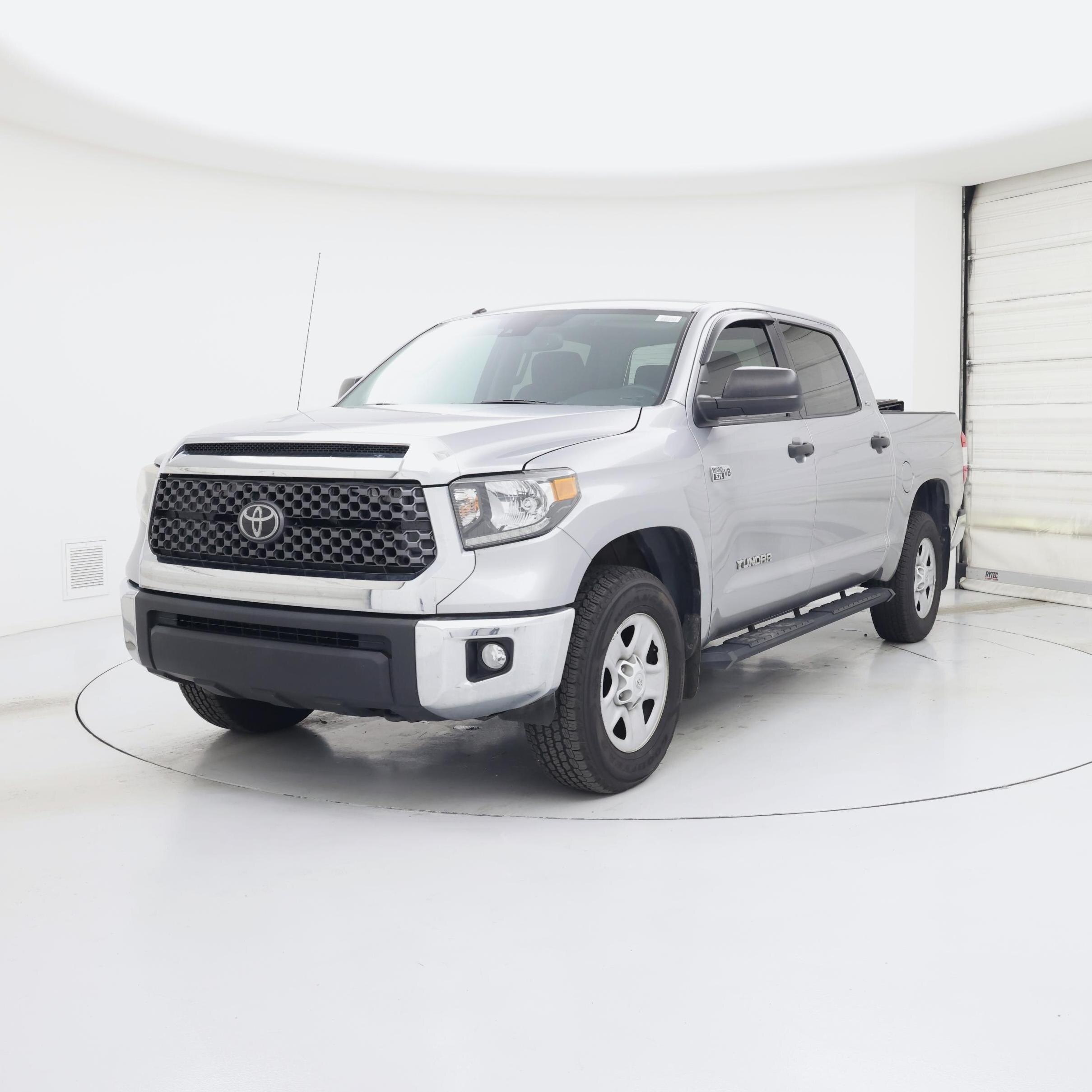 Thumbnail: 2018 Toyota Tundra - 4