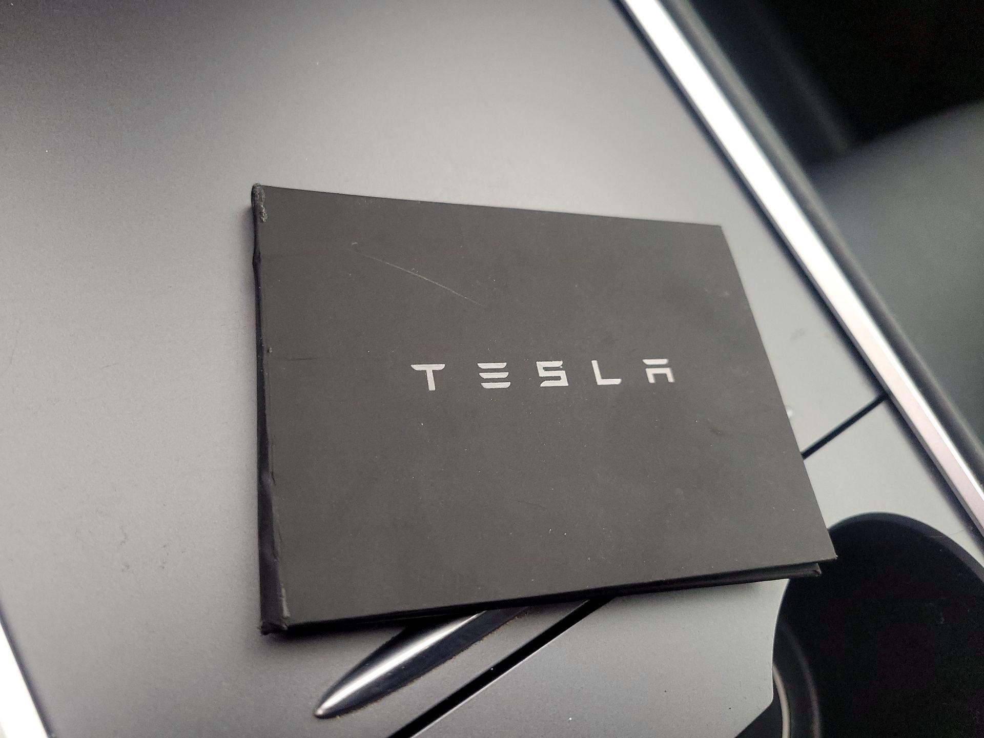 Thumbnail: 2022 Tesla Model Y - 18