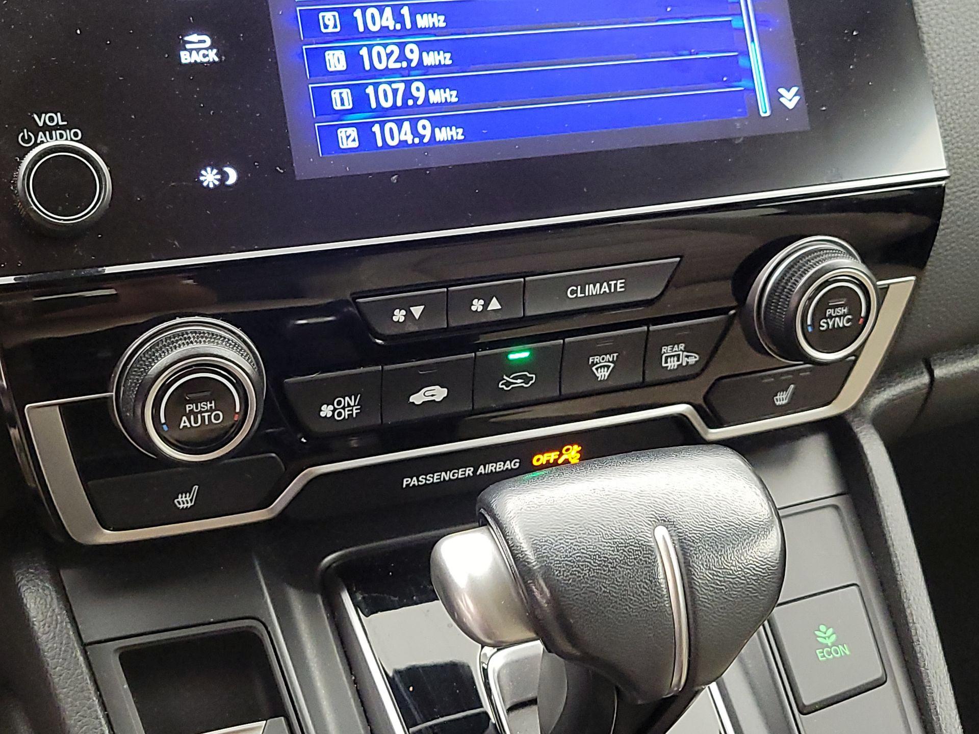 Thumbnail: 2018 Honda CR-V - 16