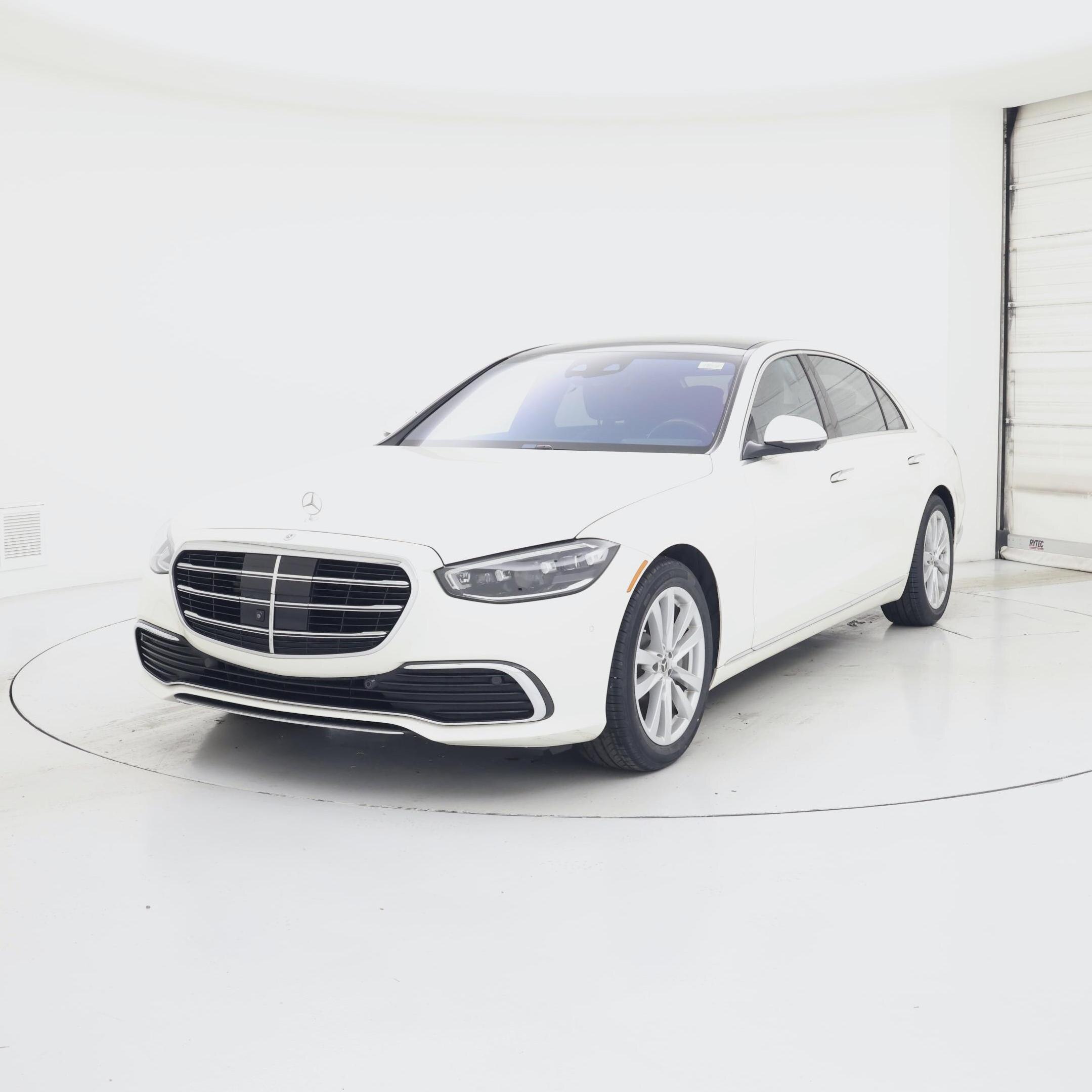 Thumbnail: 2021 Mercedes-Benz S-Class - 4